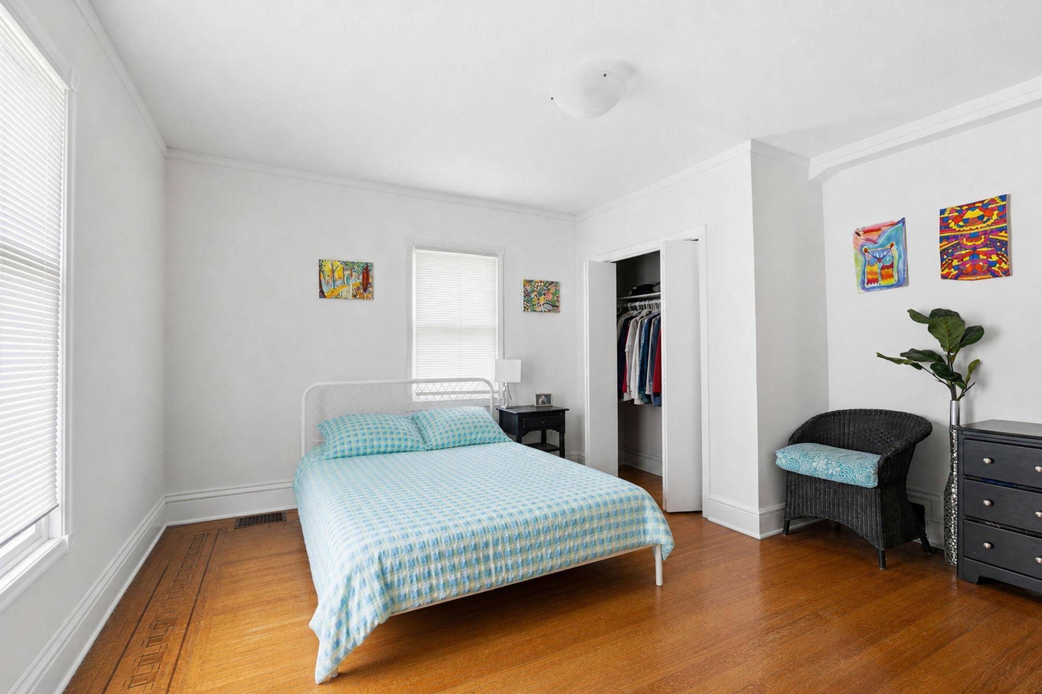 2541 Garfield AVE #3, Minneapolis, MN 55405