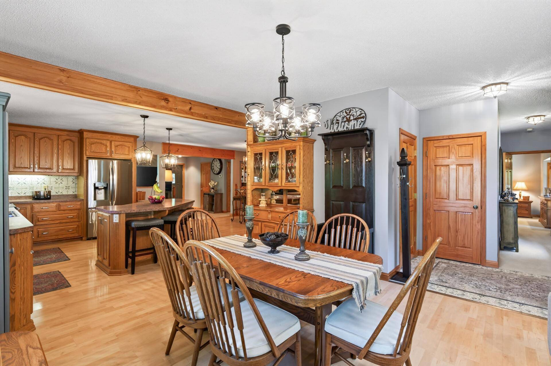 35290 Quincy DR NE, Cambridge, MN 55008