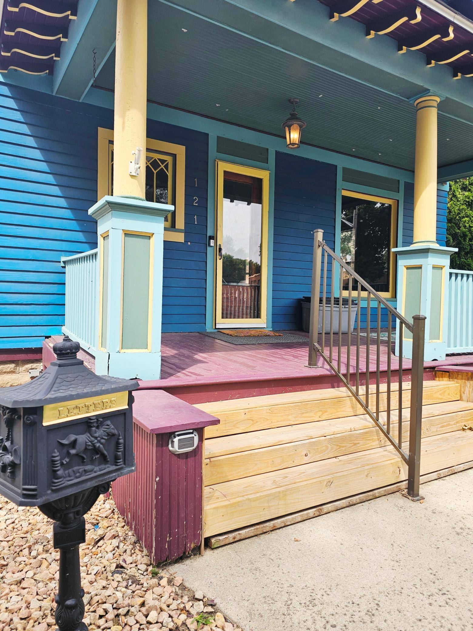 121 N 5th ST, Montevideo, MN 56265