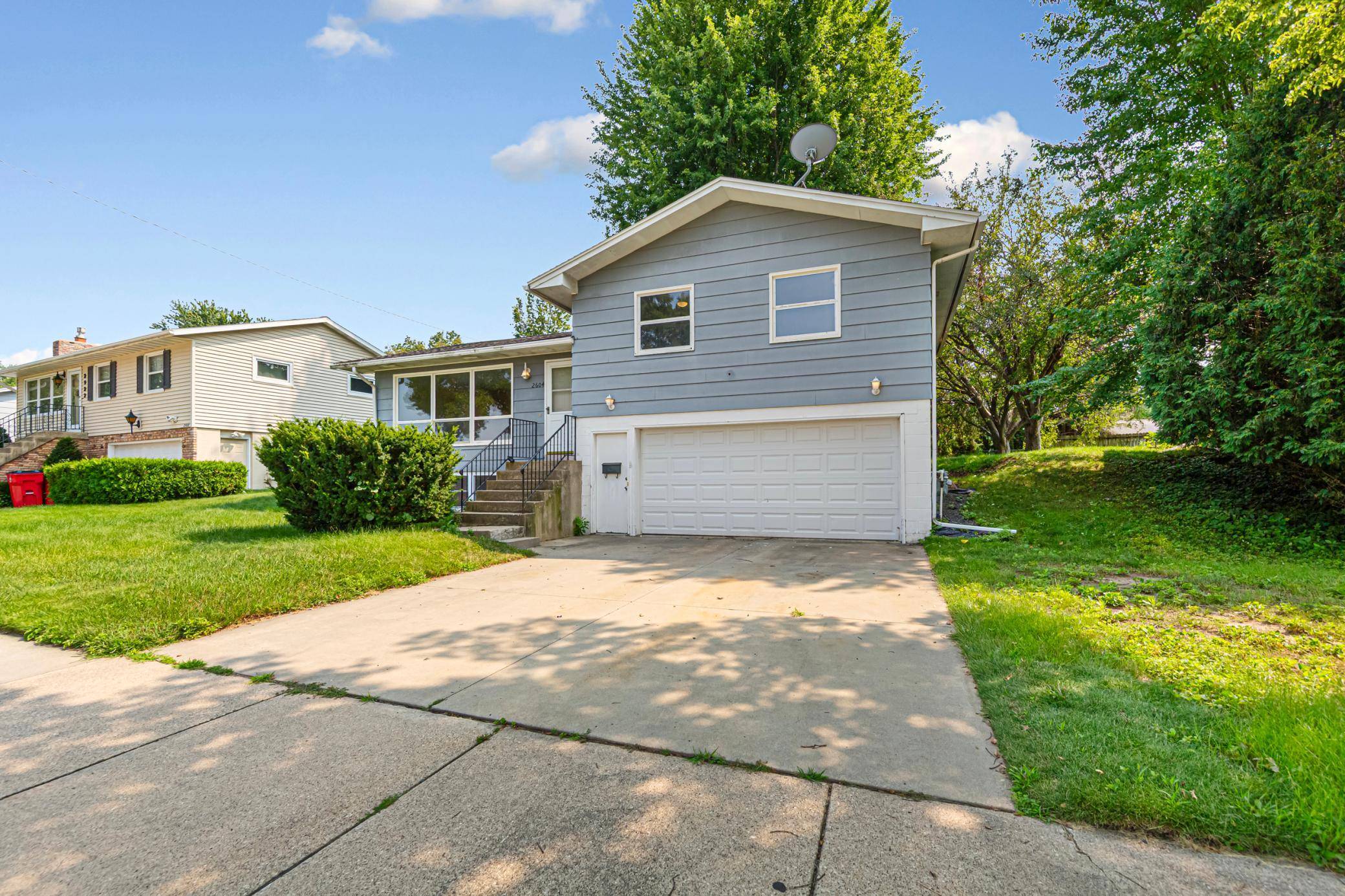 2604 26th ST NW, Rochester, MN 55901