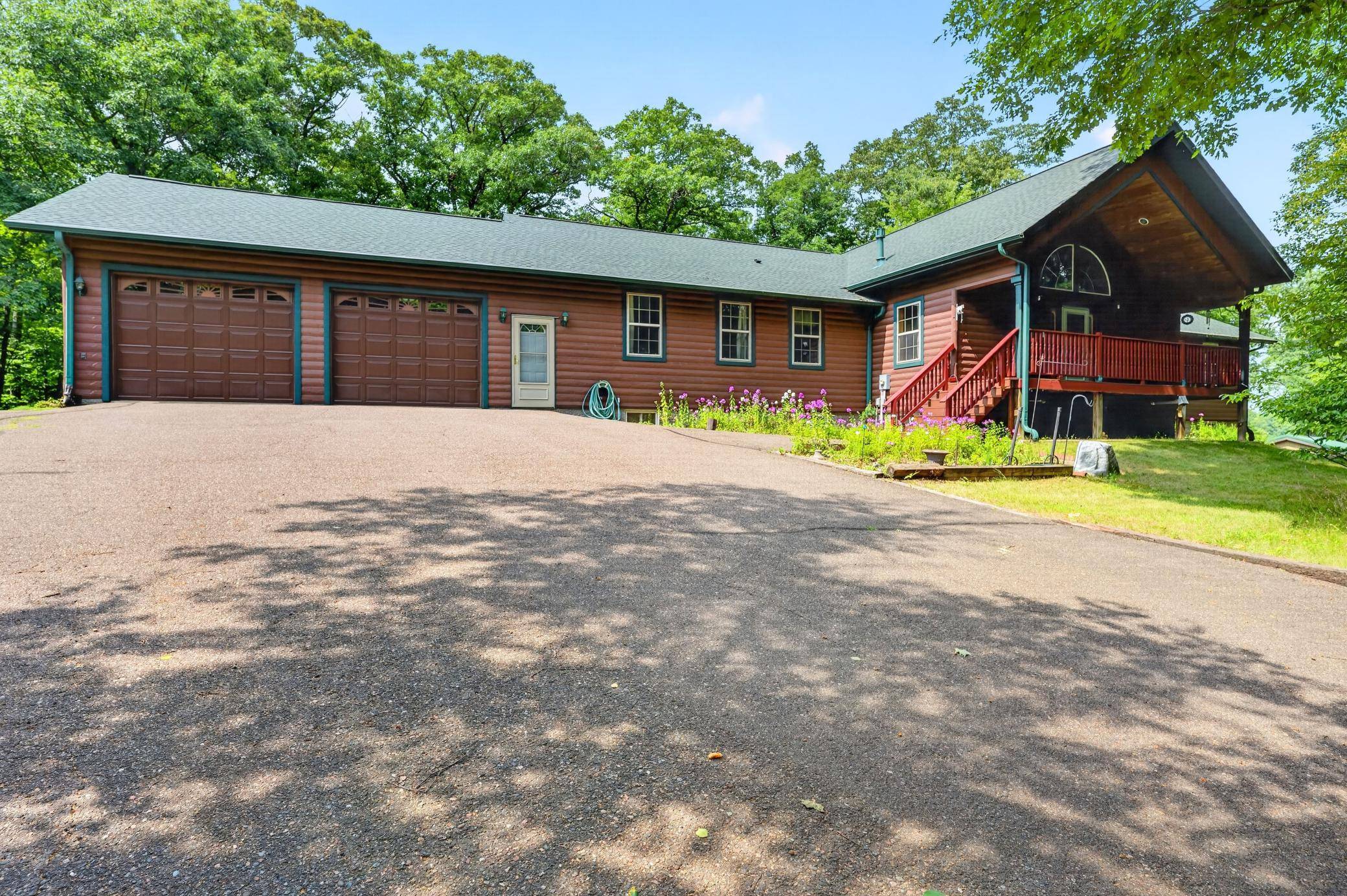 W5372 Yellowsands DR, Spooner, WI 54801