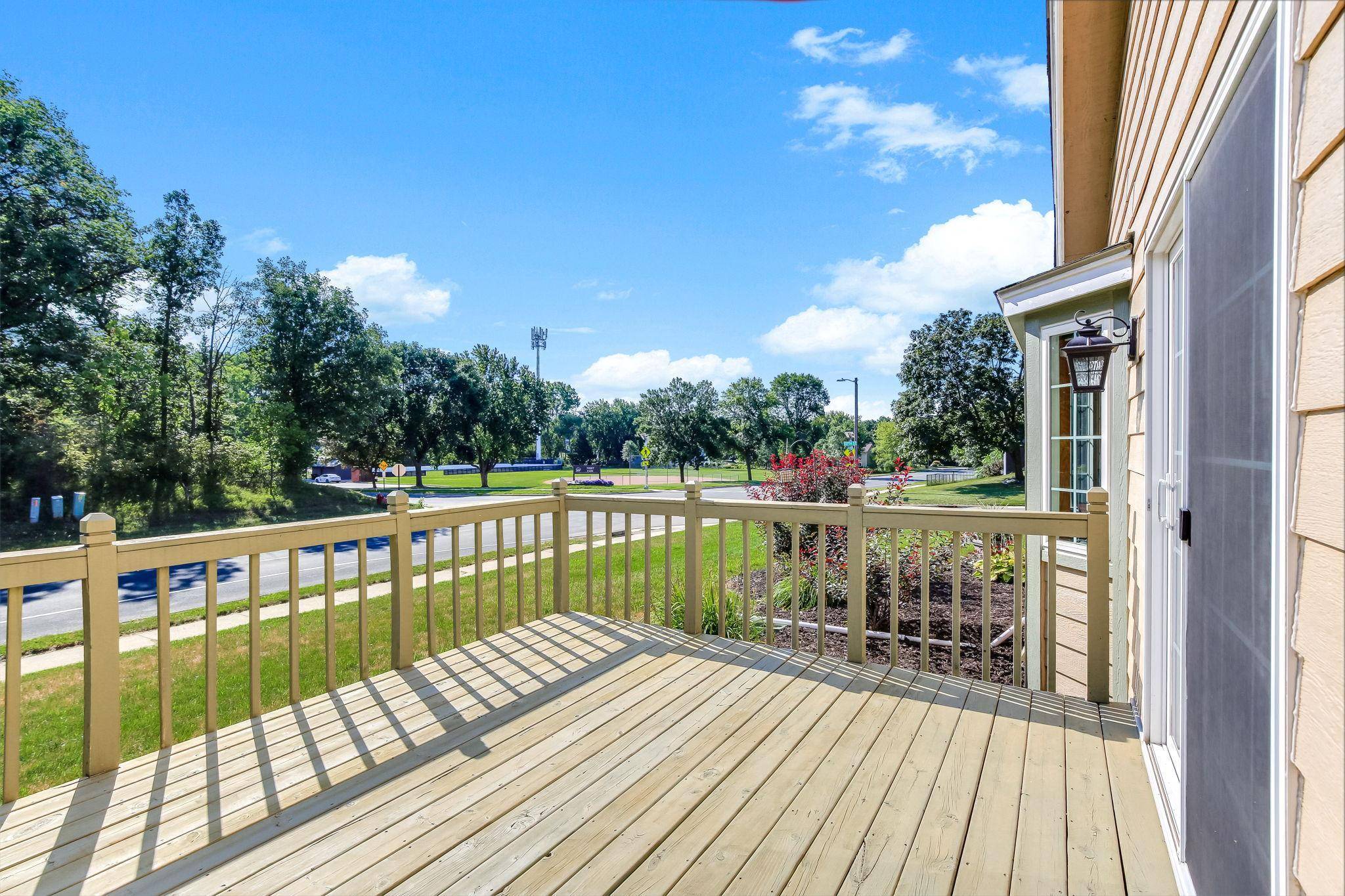 5506 W 137th ST, Savage, MN 55378