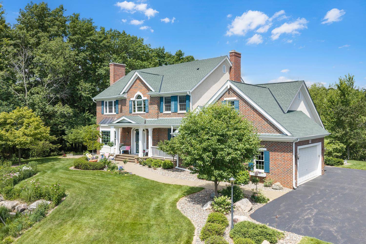 9570 Norway Hills TRL, Lakeville, MN 55044