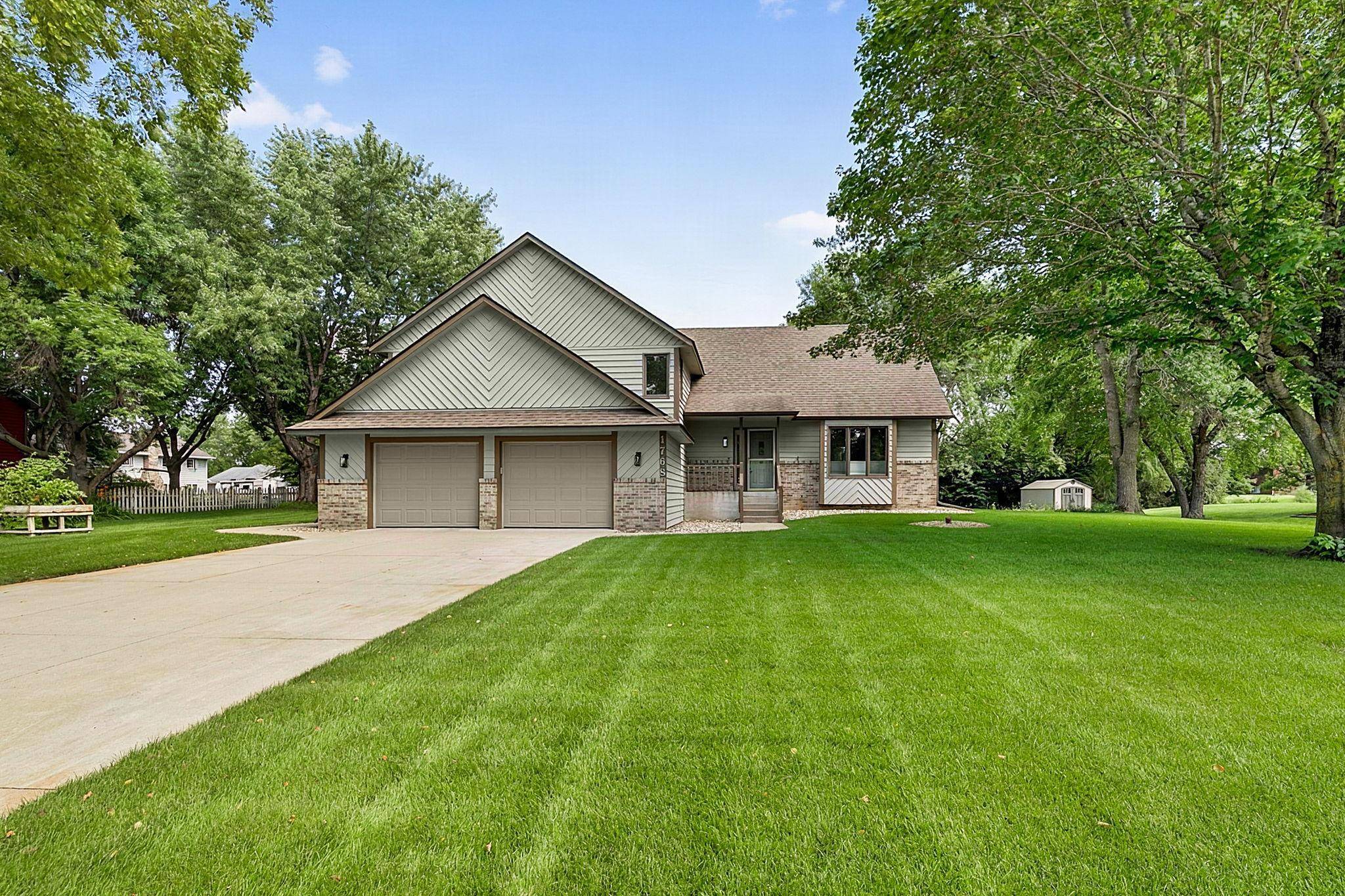 1768 Casselberry RD, Saint Cloud, MN 56303