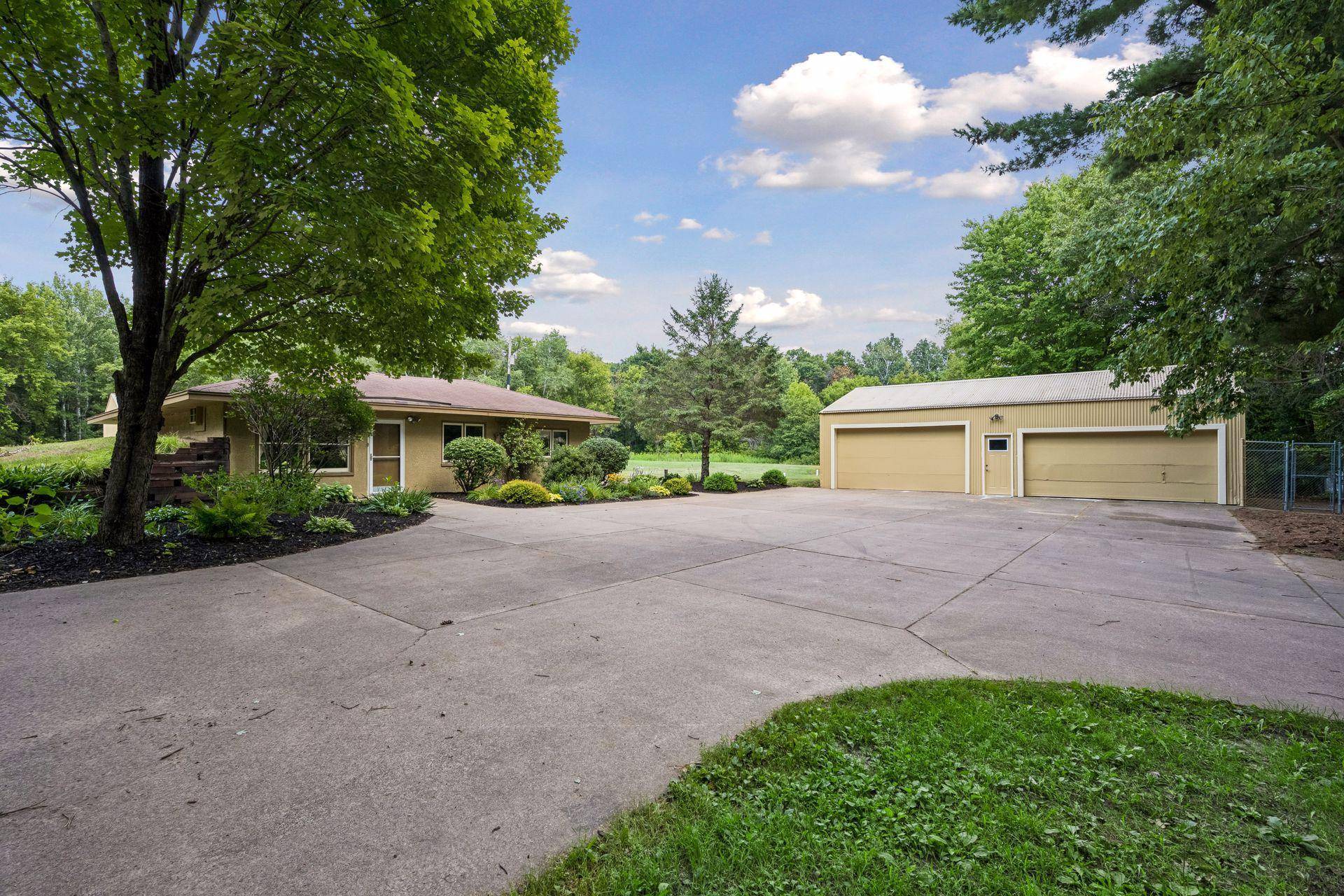 16425 Petersburg ST NE, Ham Lake, MN 55304