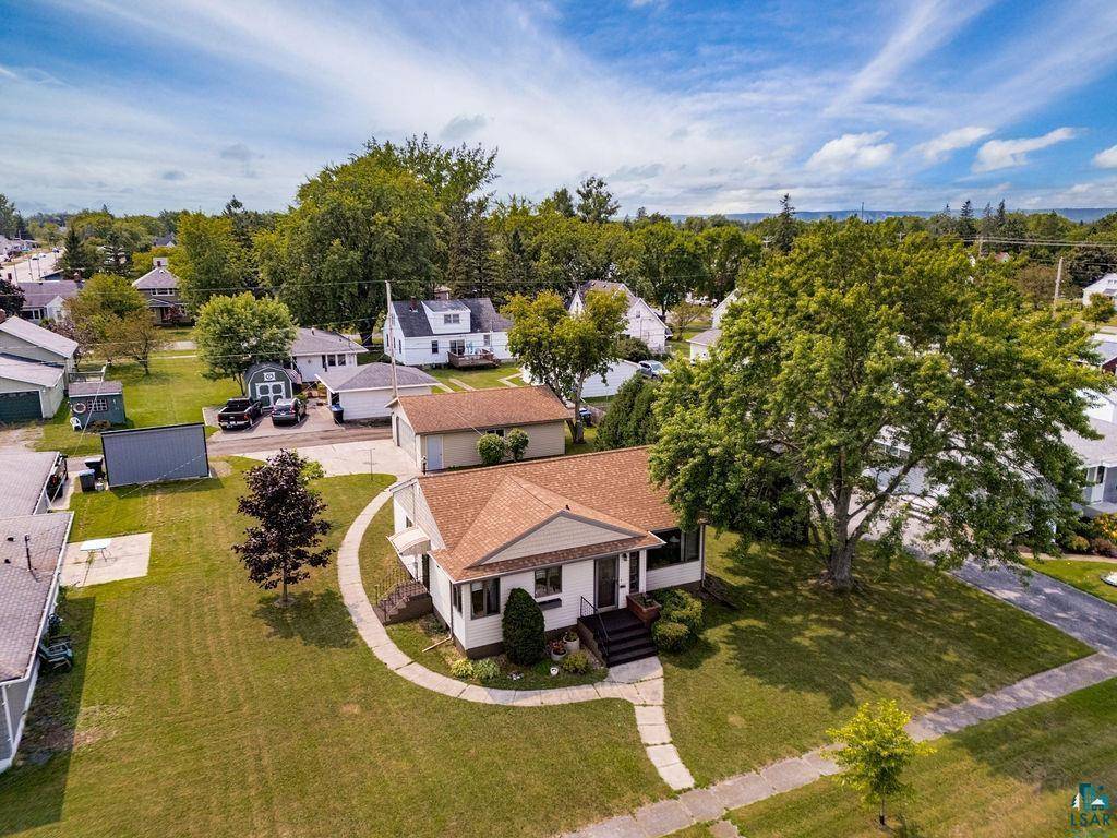 1724 E 3rd ST, Superior, WI 54880