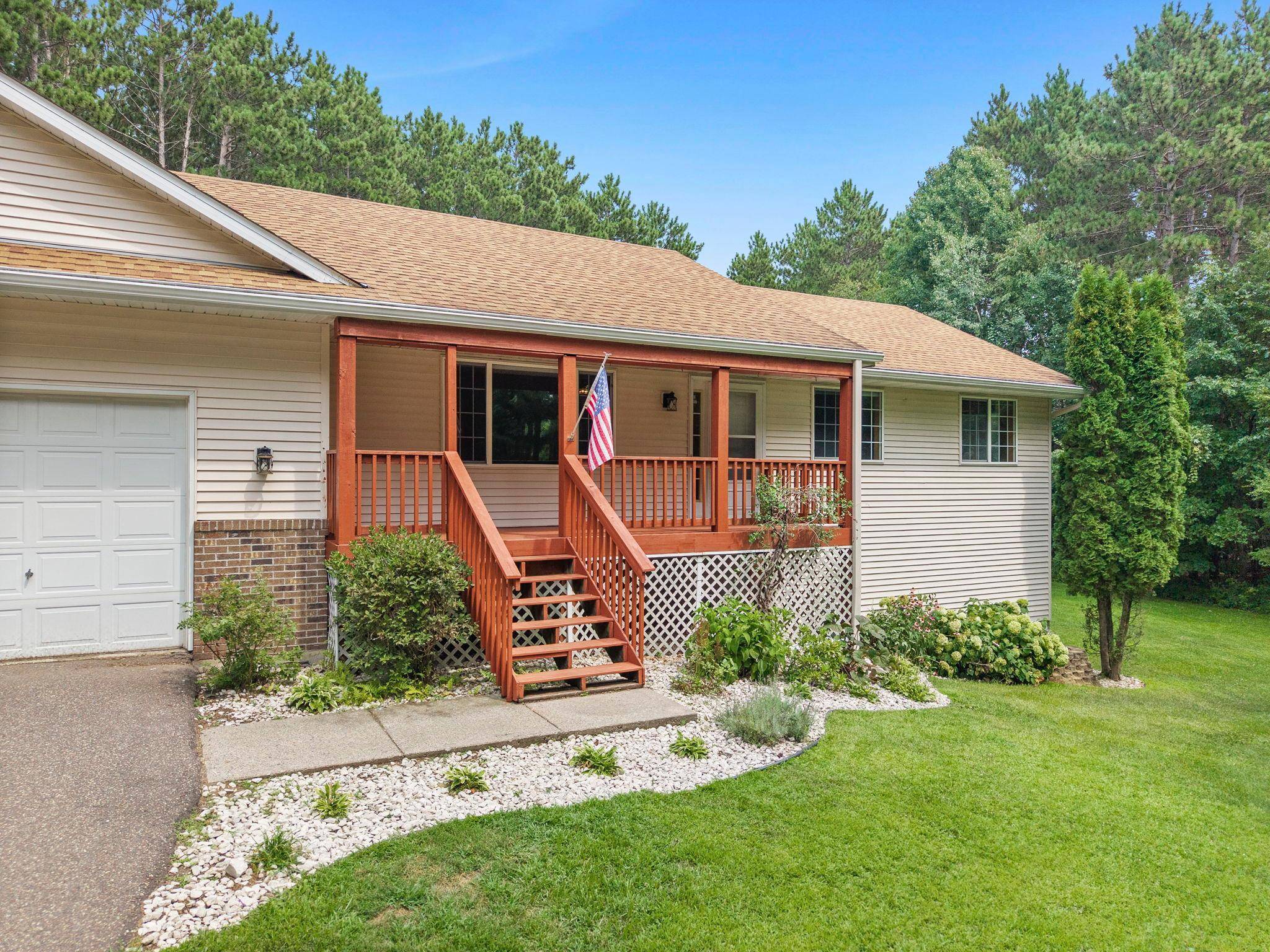3089 320th AVE NW, Cambridge, MN 55008
