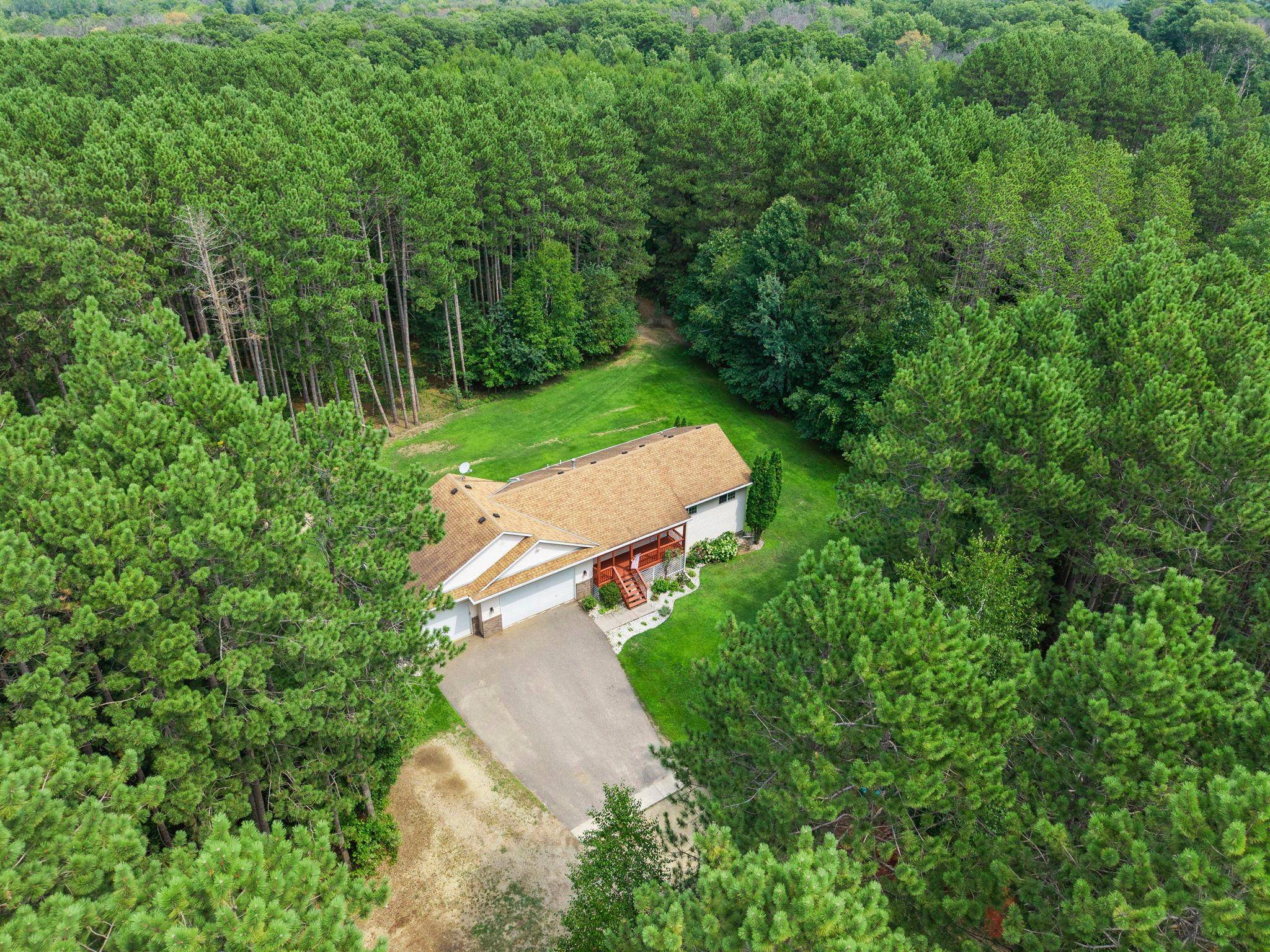3089 320th AVE NW, Cambridge, MN 55008