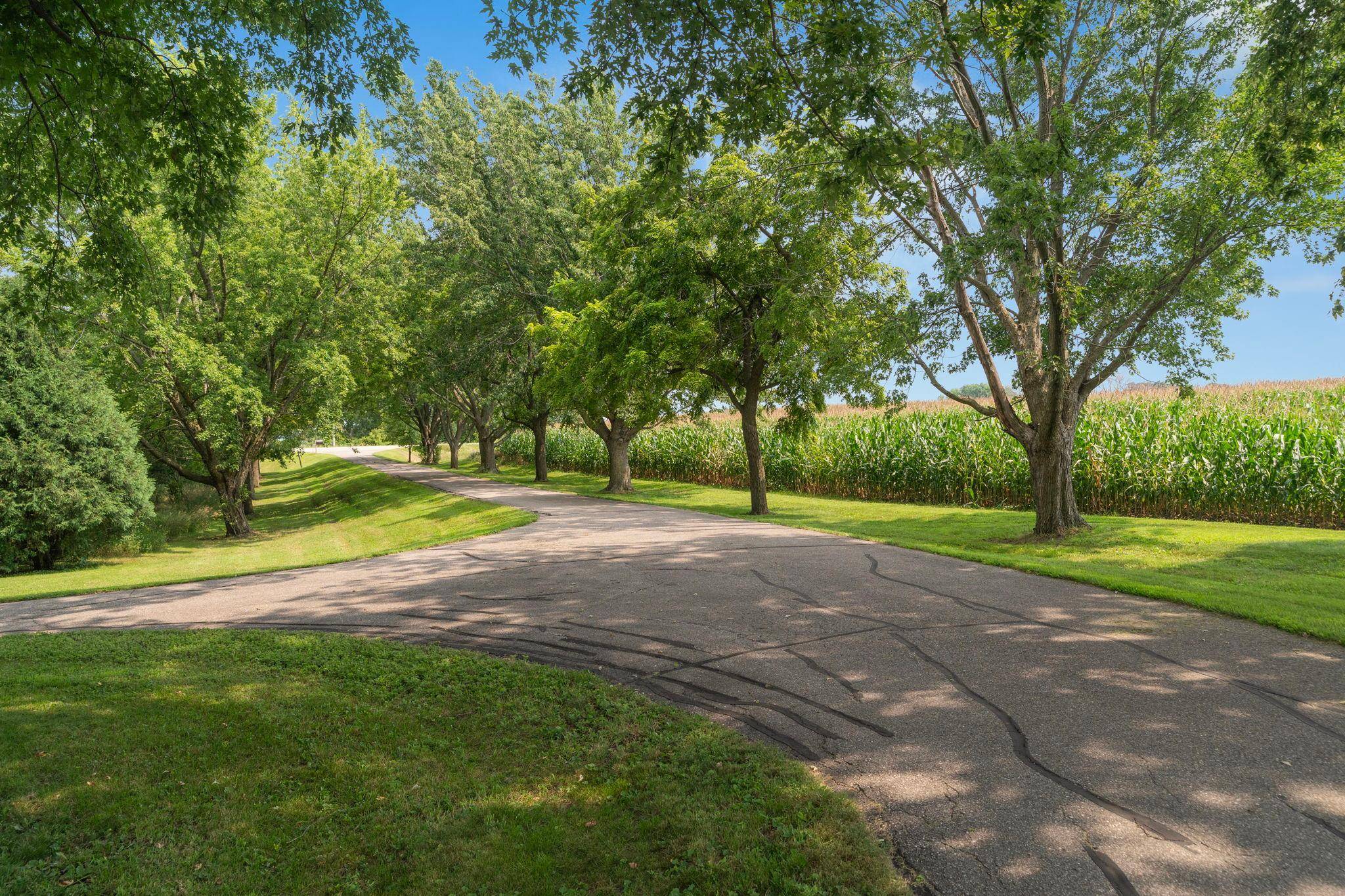 25990 Gates AVE, Faribault, MN 55021