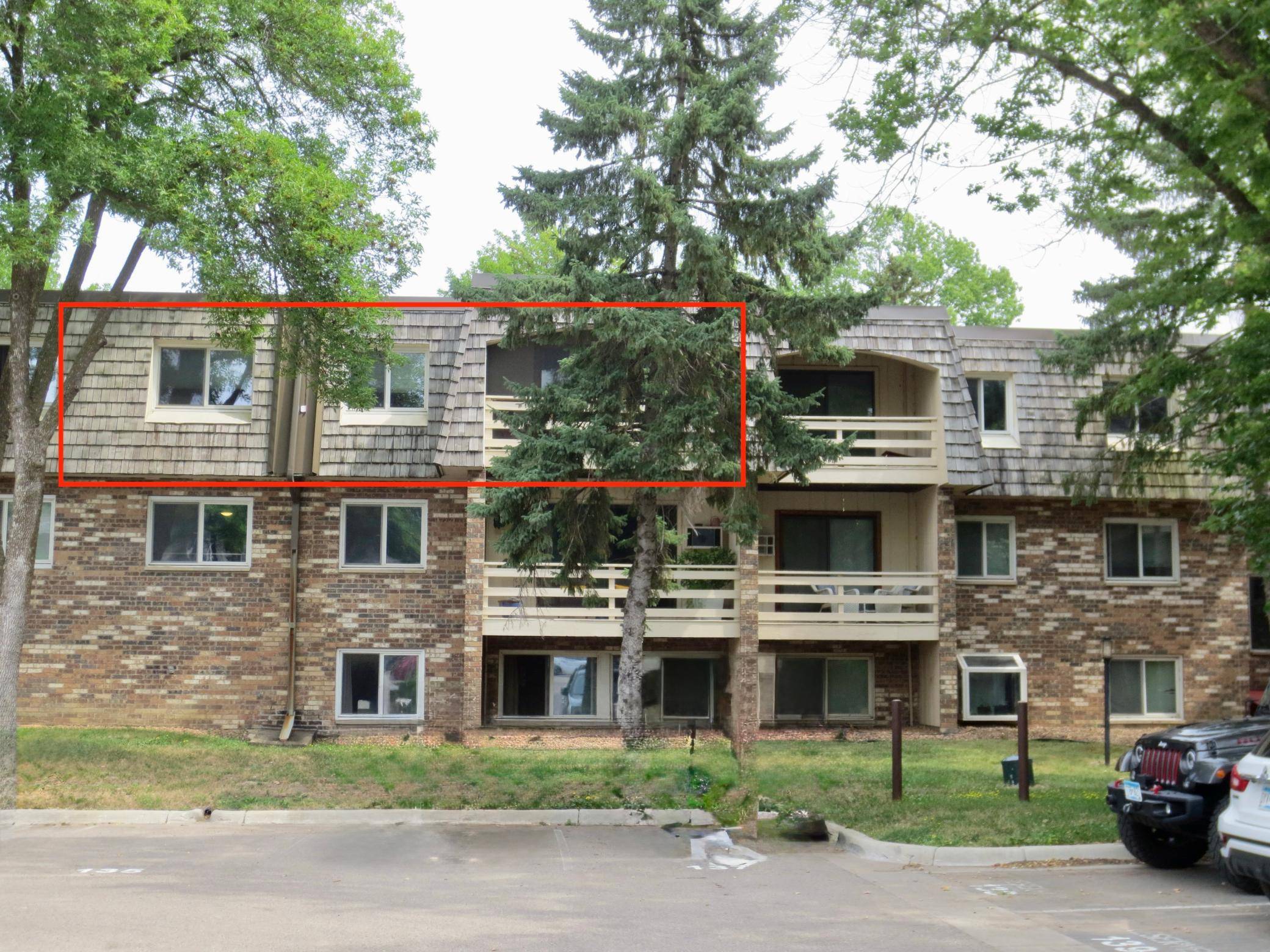 4371 Wilshire BLVD #303, Mound, MN 55364