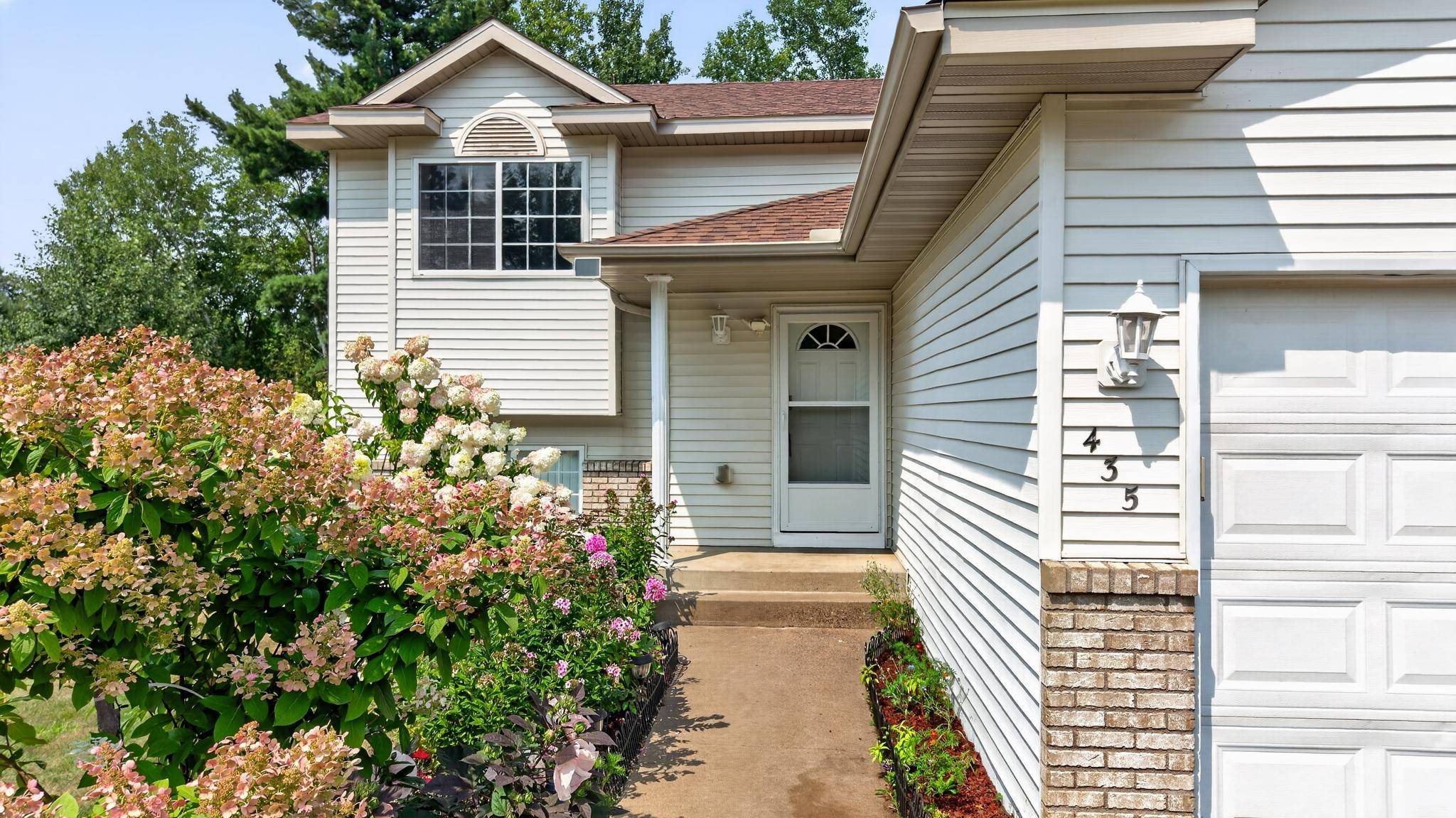 435 8th AVE NE, Pine City, MN 55063