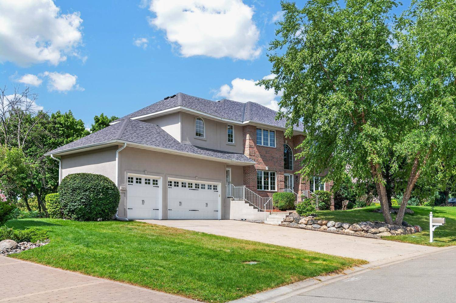 1145 Cove CIR, Minnetrista, MN 55364