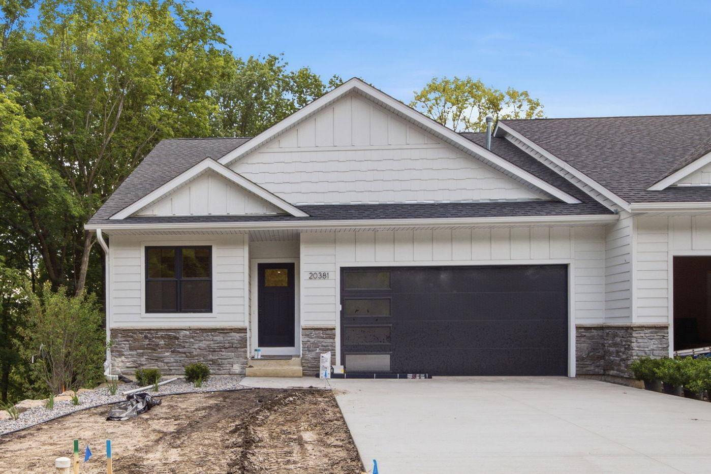 20387 Excelsior BLVD, Excelsior, MN 55331