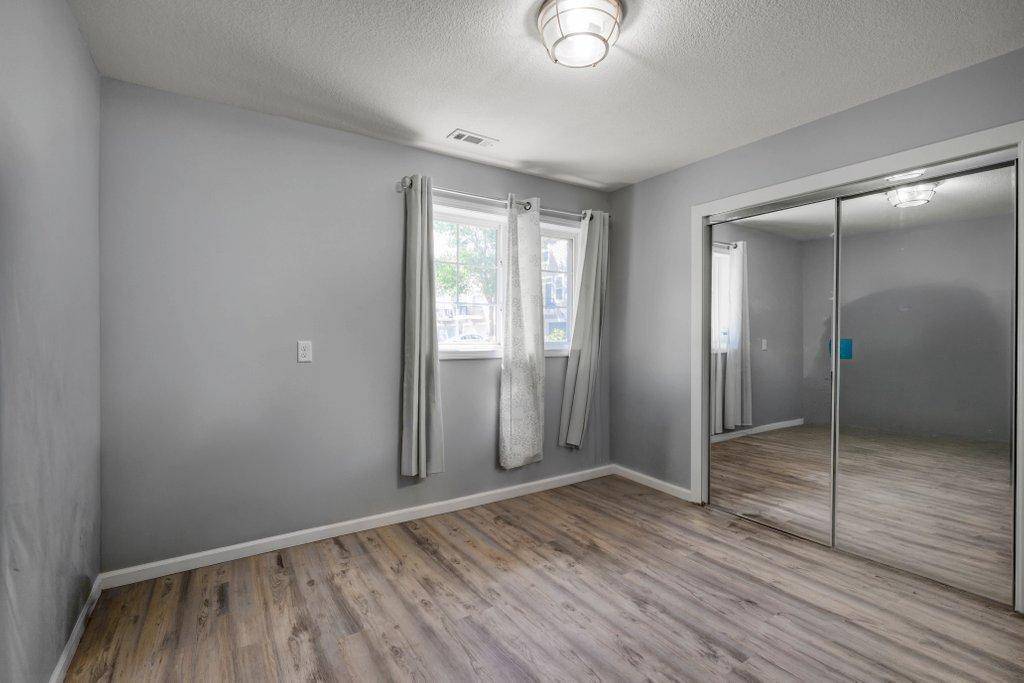 13899 Ironstone TRL NW, Ramsey, MN 55303