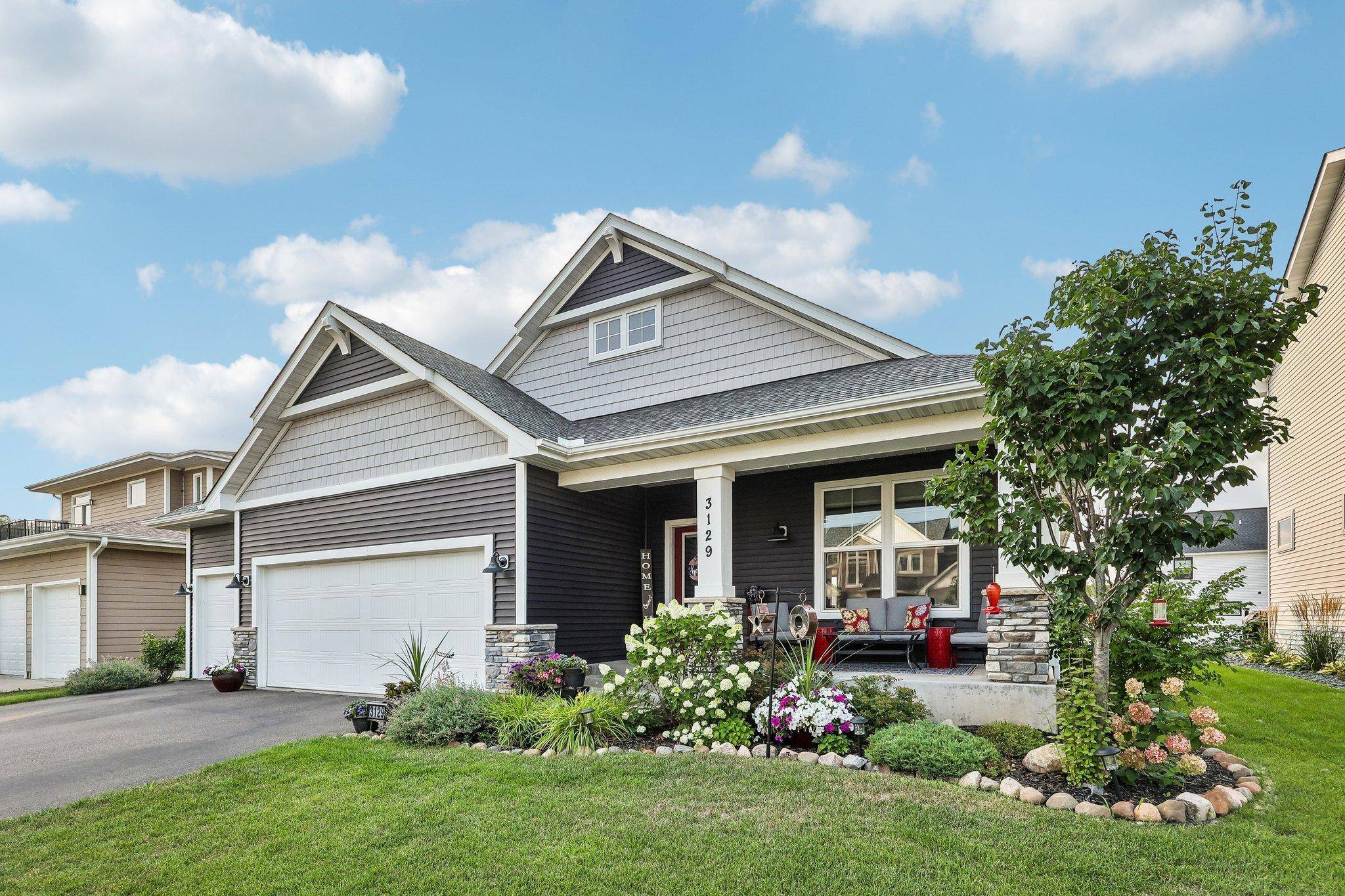 3129 Glasgow ST, River Falls, WI 54022
