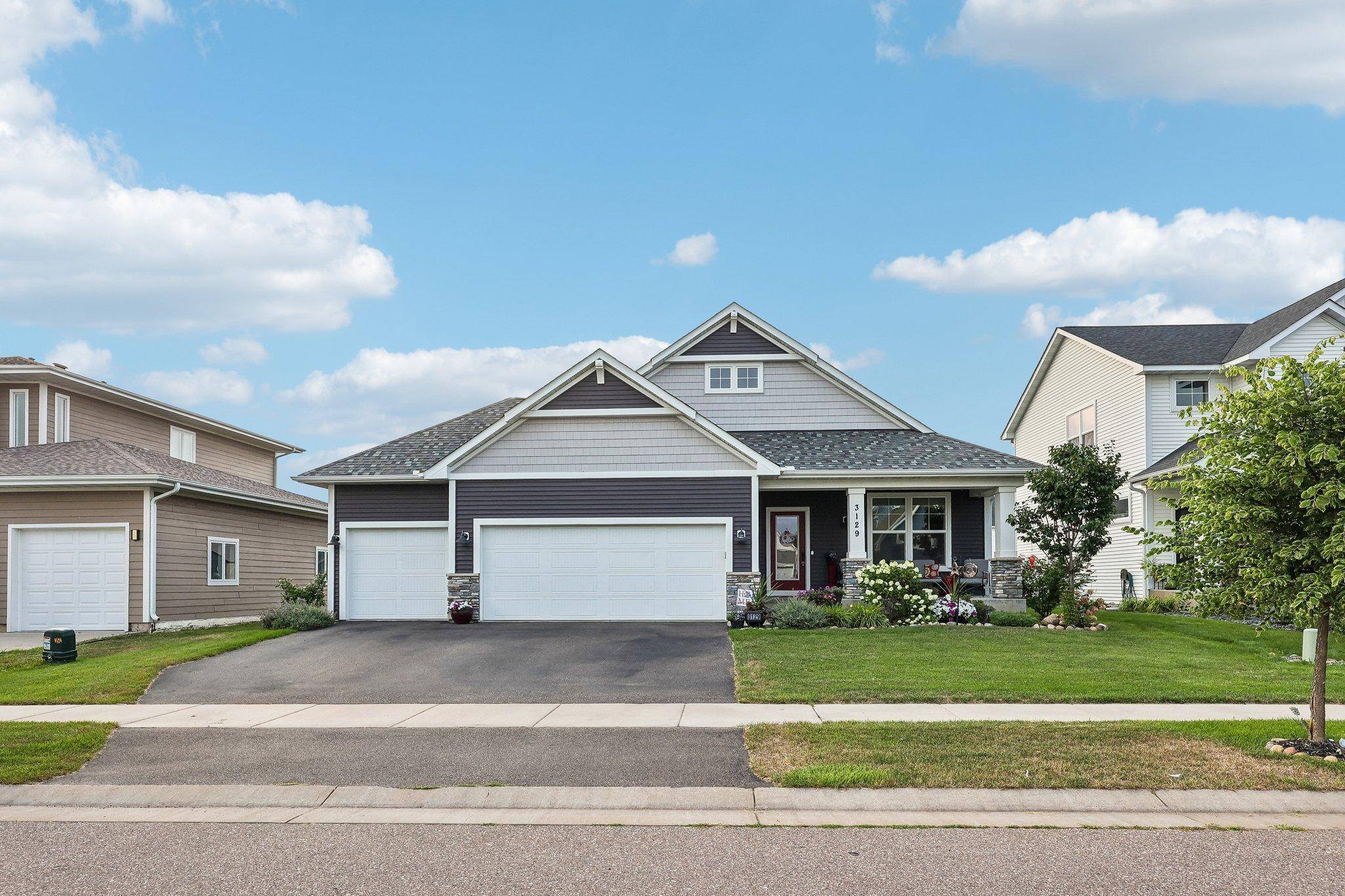 3129 Glasgow ST, River Falls, WI 54022