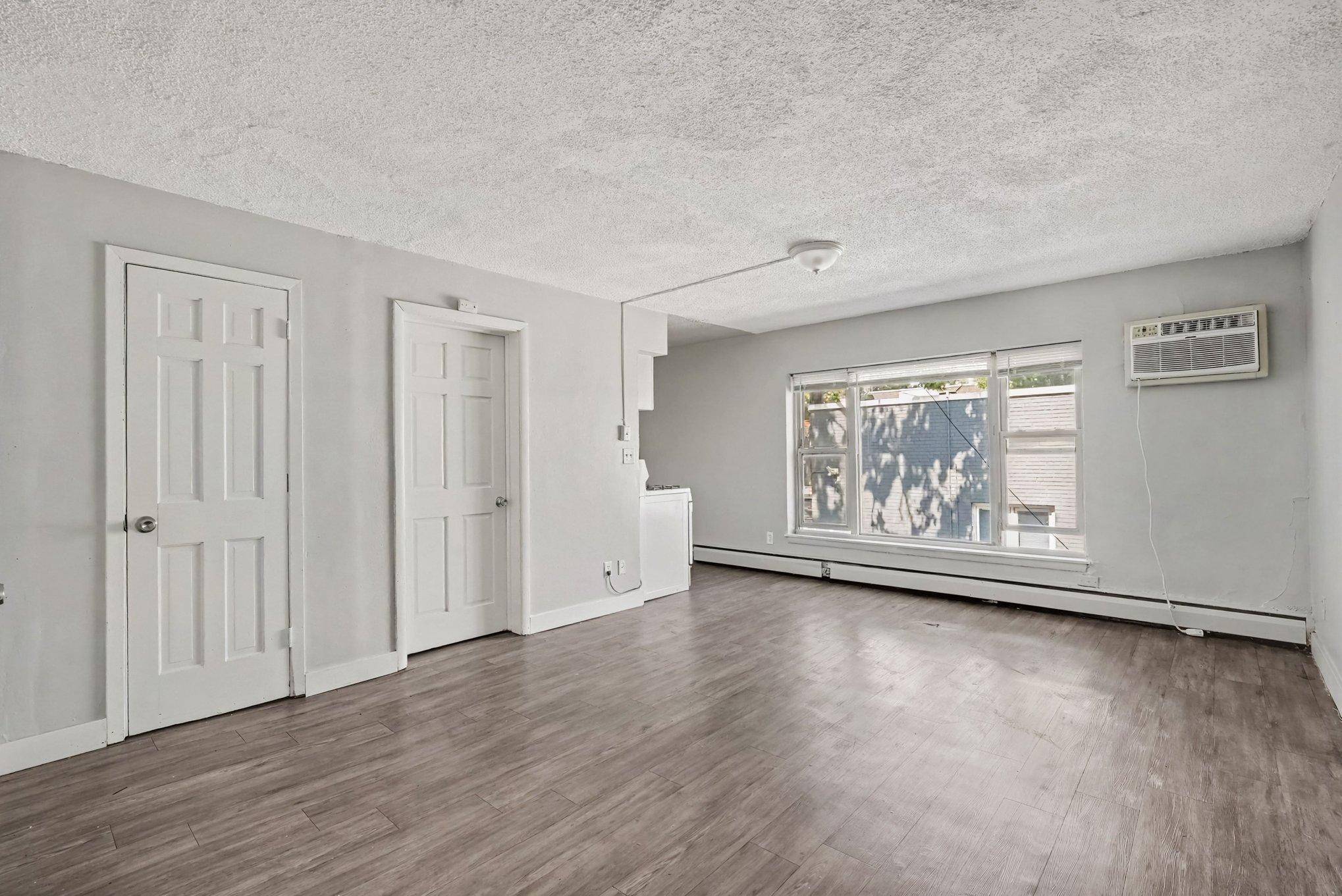 2110 Park AVE, Minneapolis, MN 55404