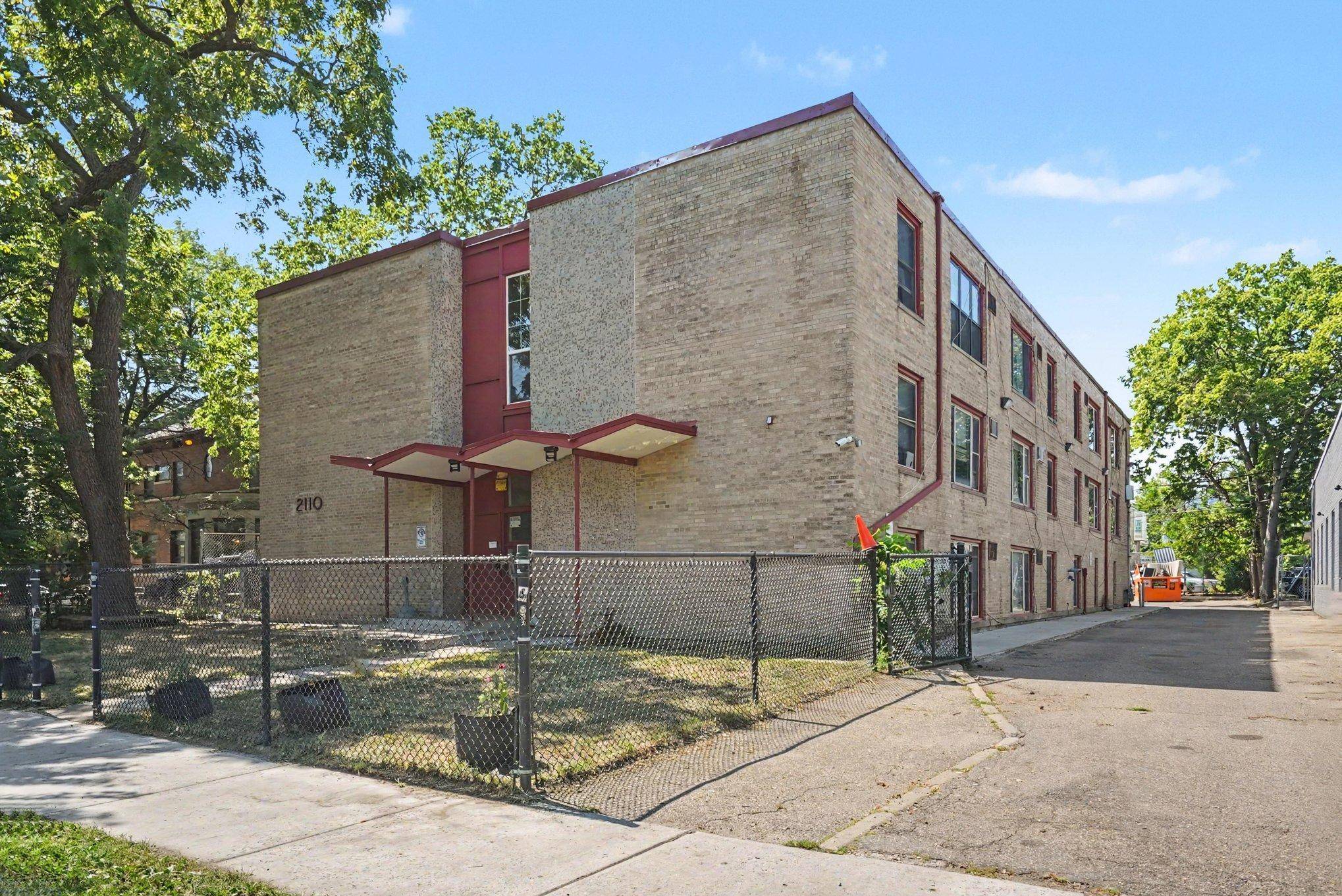 2110 Park AVE, Minneapolis, MN 55404