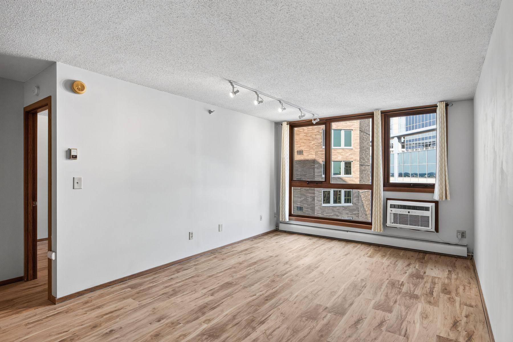 433 S 7th ST #2209, Minneapolis, MN 55415