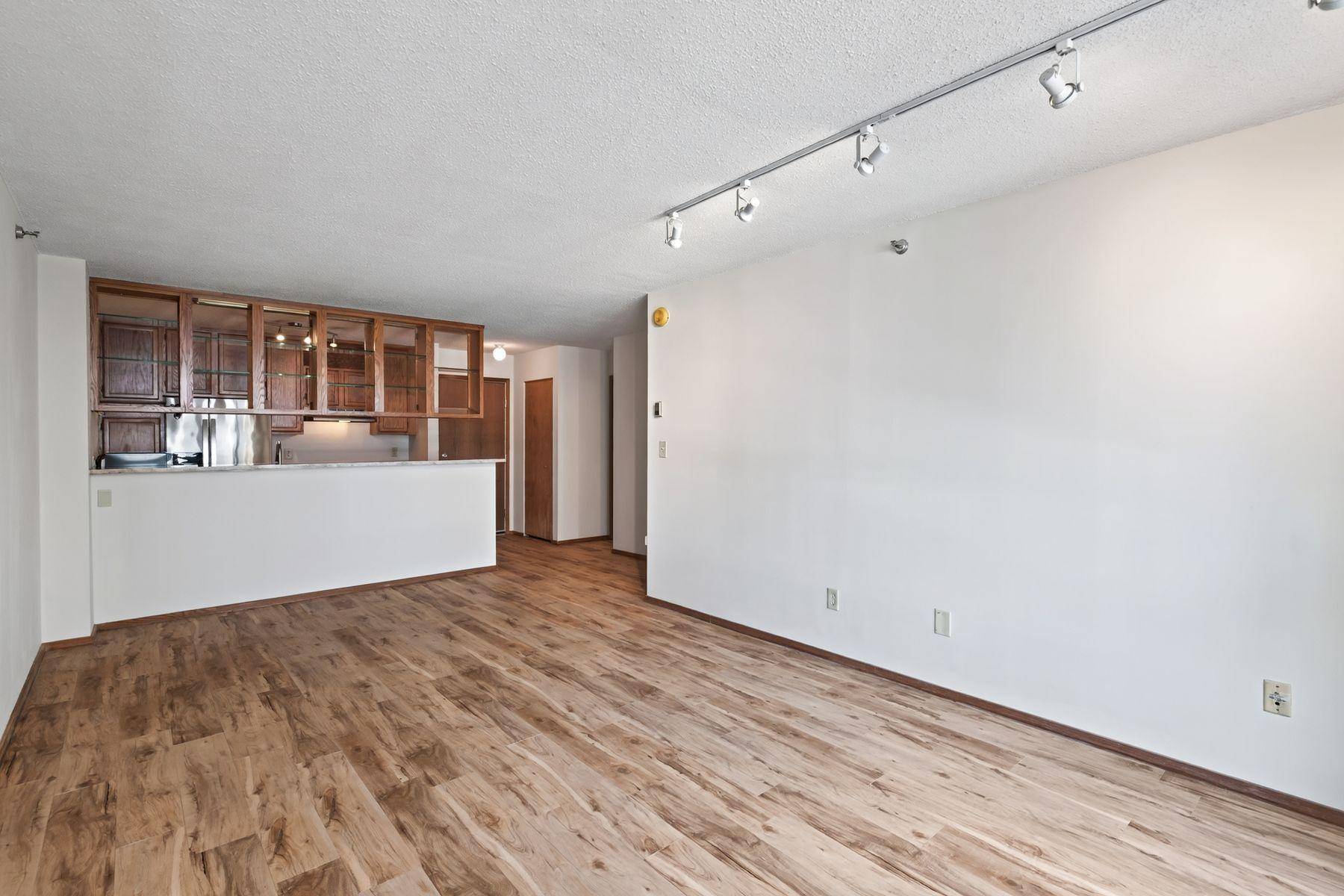 433 S 7th ST #2209, Minneapolis, MN 55415