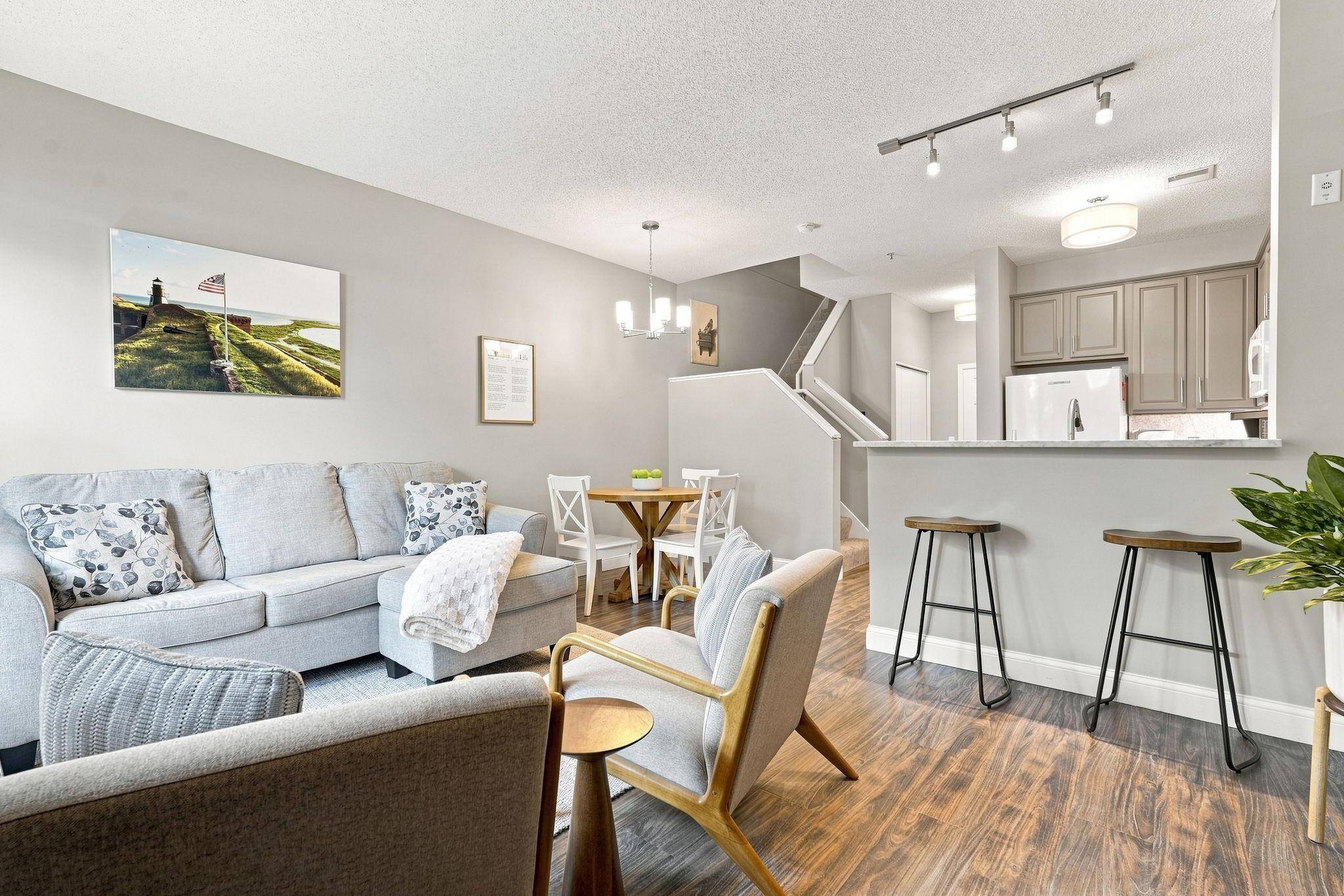 645 N 1st ST #129, Minneapolis, MN 55401