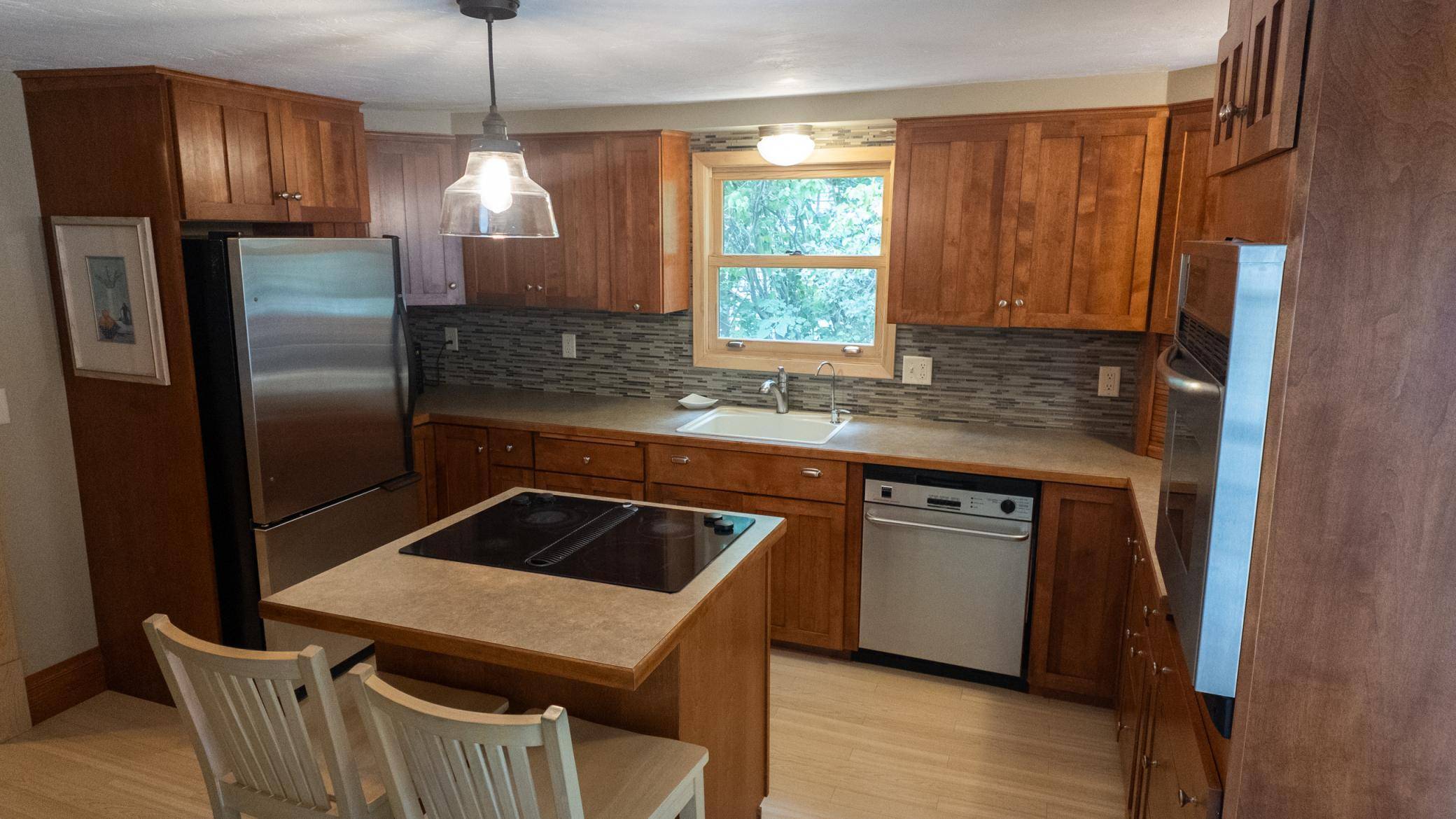 409 N 4th ST, Marshall, MN 56258