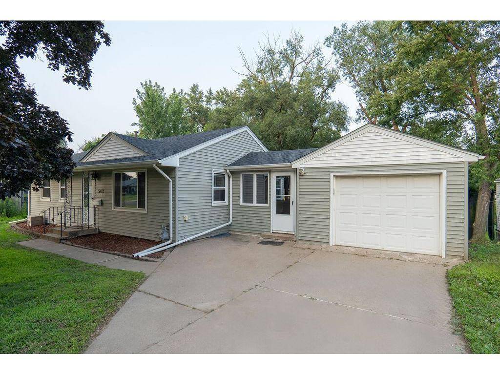 5412 Maryland AVE N, Crystal, MN 55428