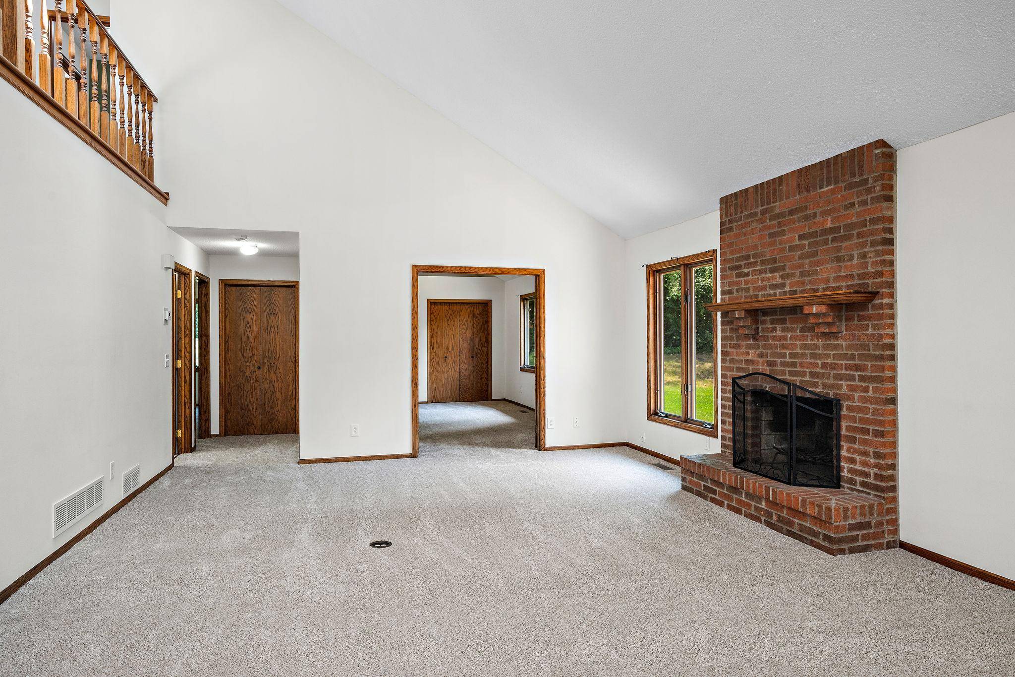 8824 Montegue TER N, Brooklyn Park, MN 55443