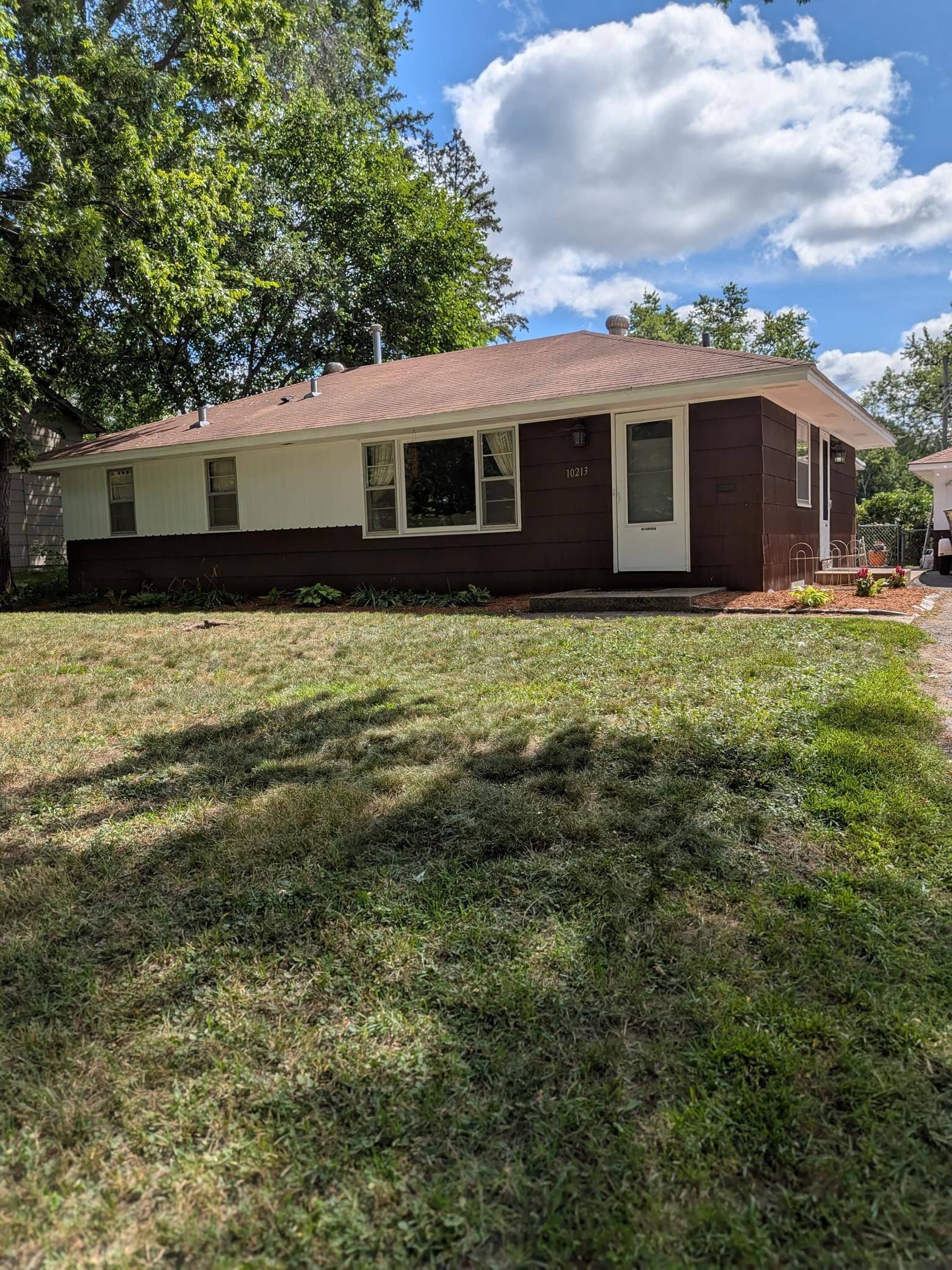 10213 Wentworth AVE S, Bloomington, MN 55420