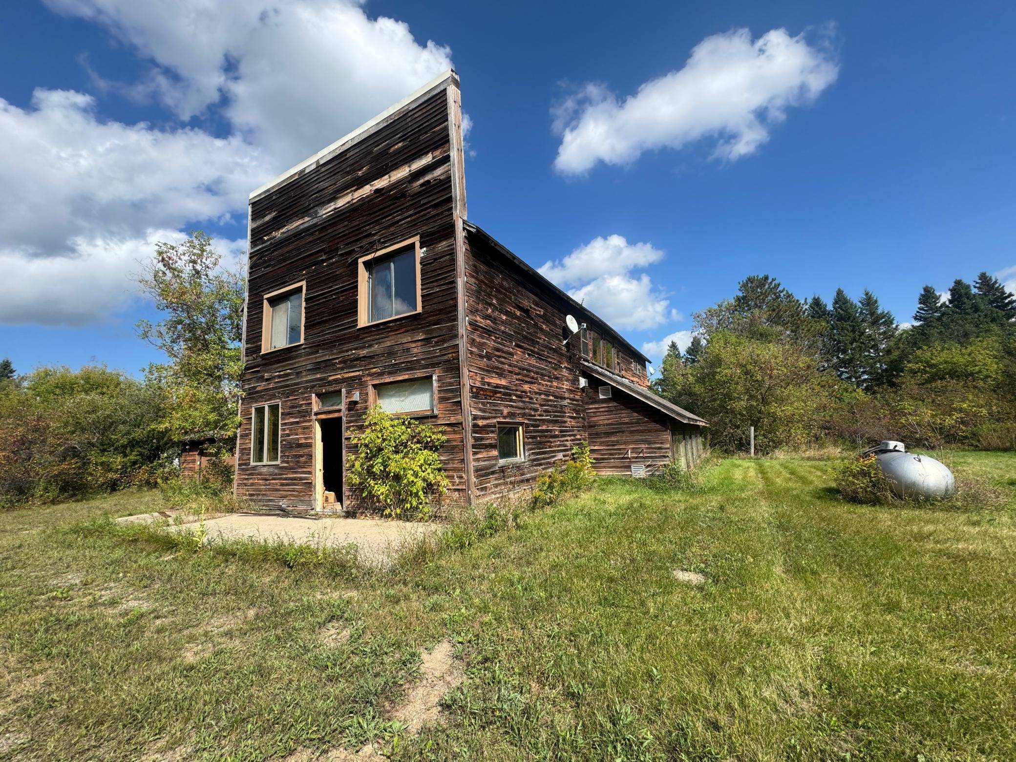 44272 Rail RD, Laporte, MN 56461