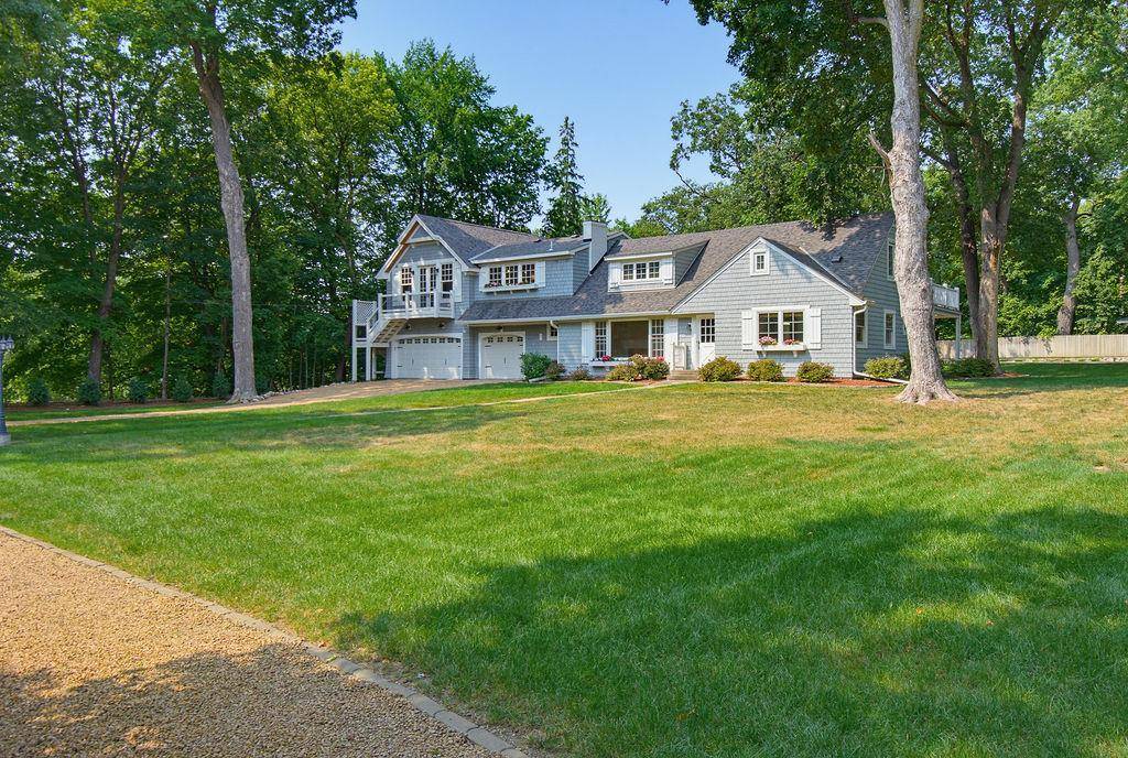 2615 Shadywood RD, Orono, MN 55331