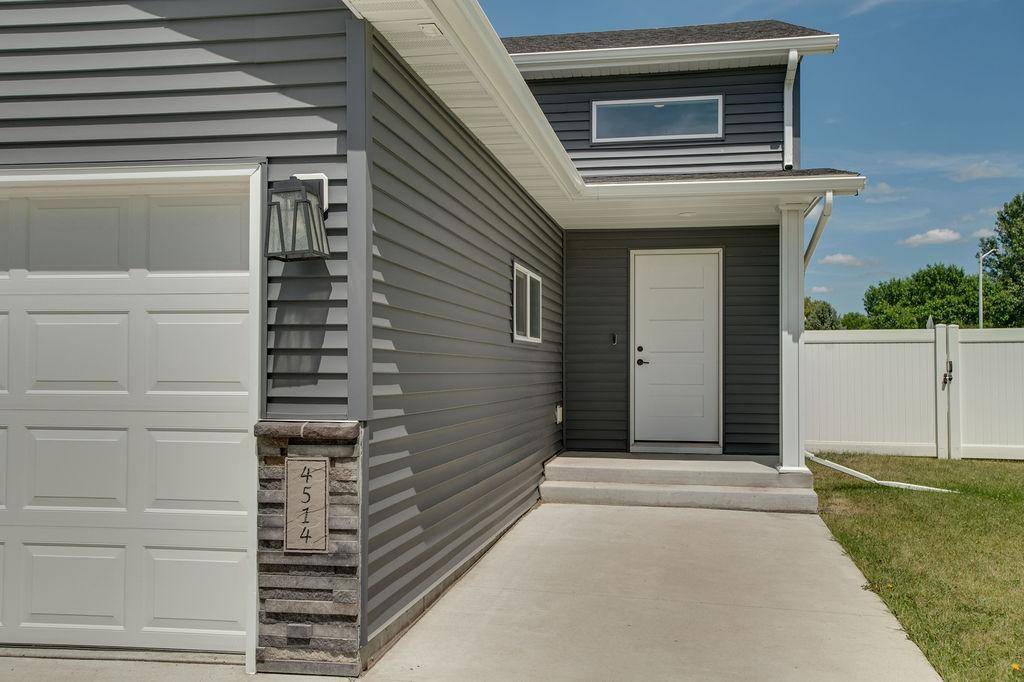 4514 13th ST S, Moorhead, MN 56560