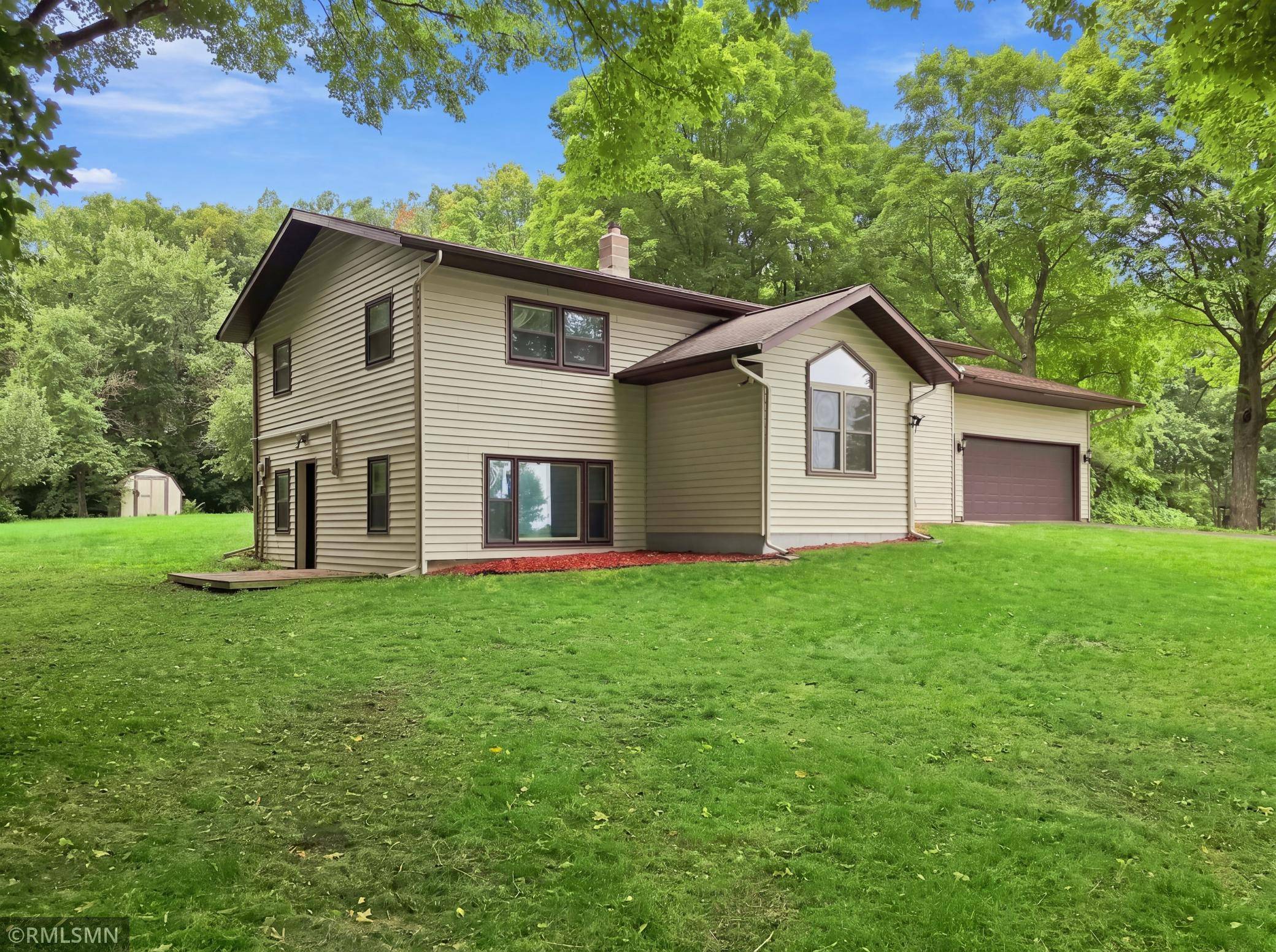 39983 120th AVE, Saint Joseph, MN 56374