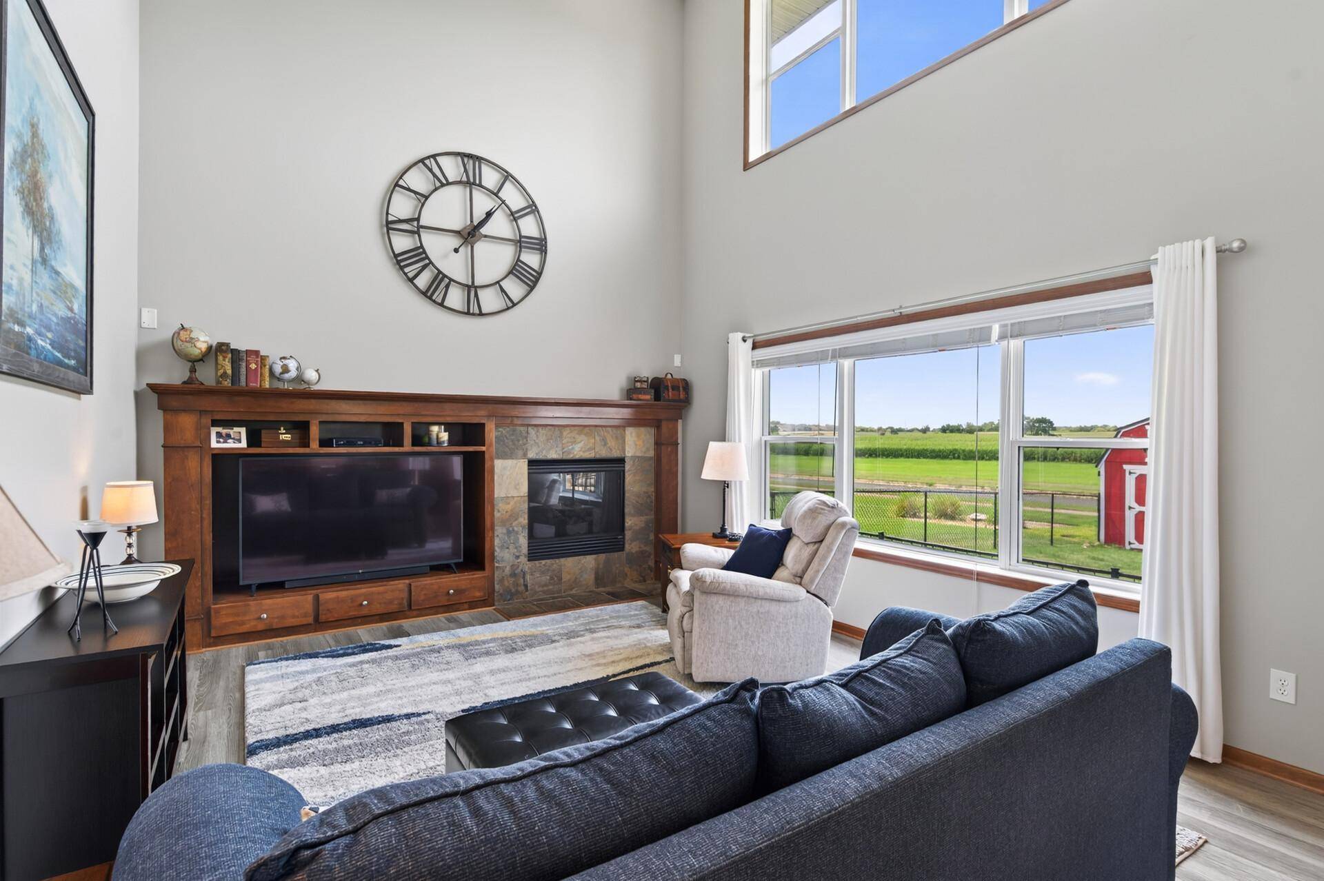 105 6th ST SW, Delano, MN 55328