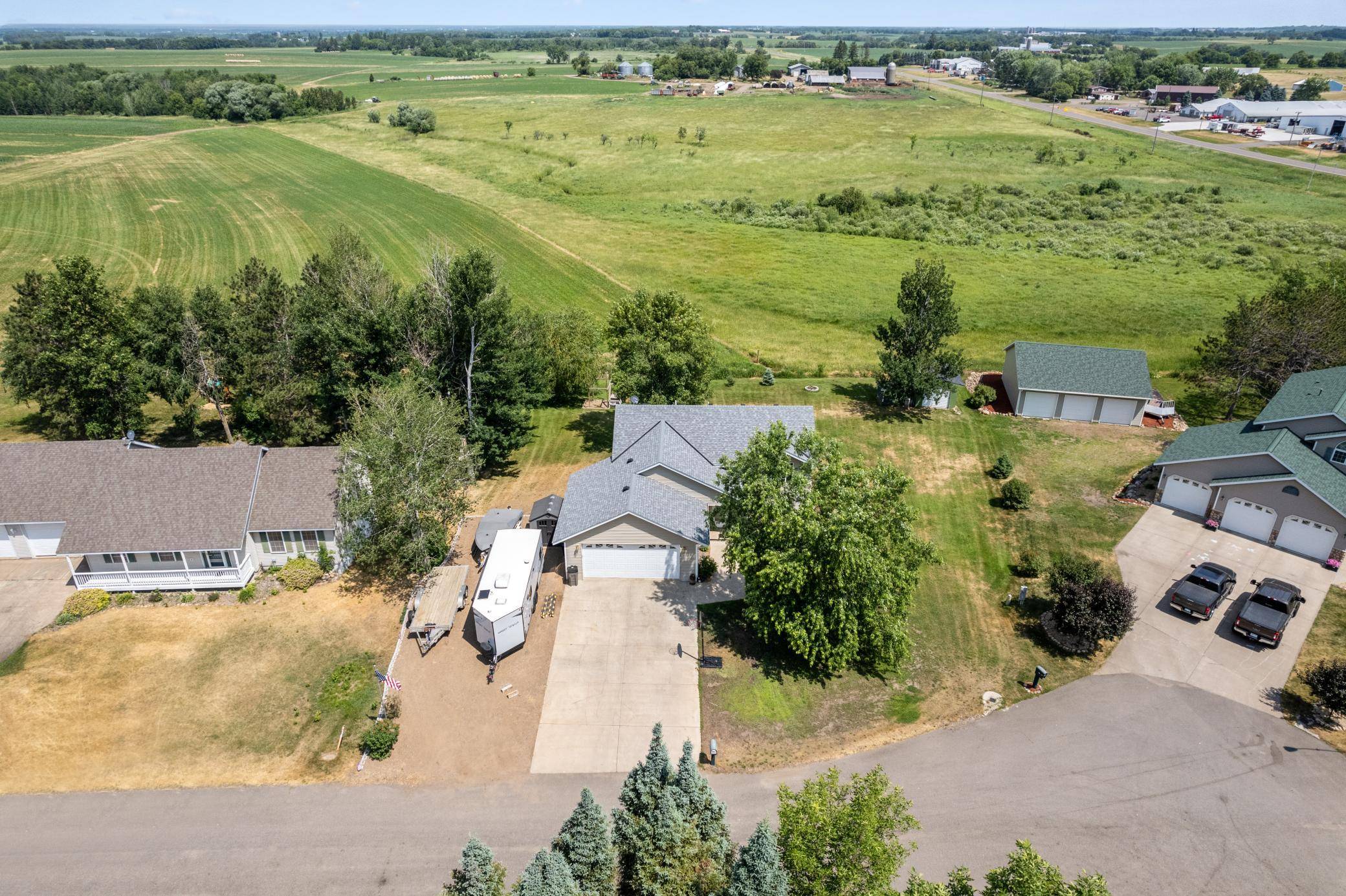 9581 Christmas Tree LN, Pierz, MN 56364