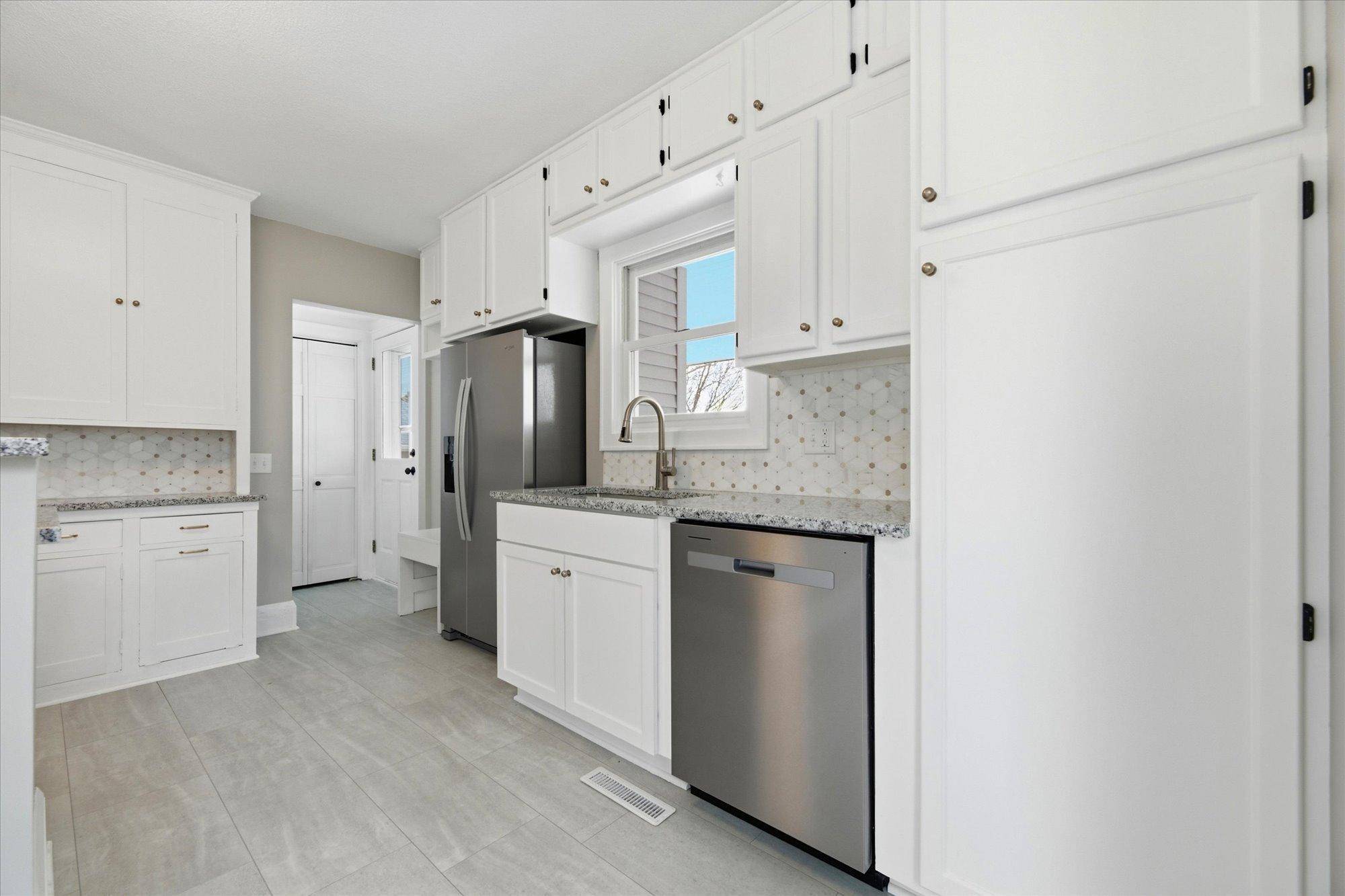 6625 Sioux TRL, Rockford, MN 55373