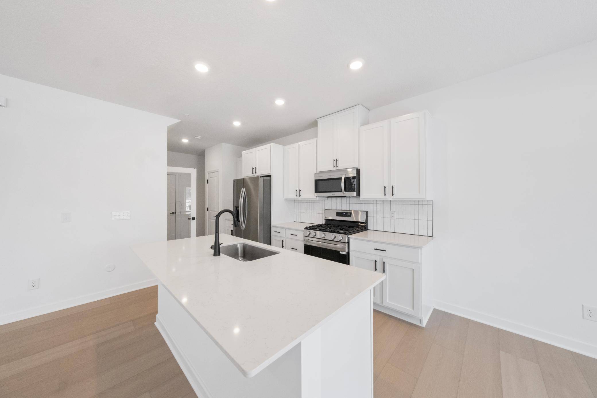 3517 Trails End CIR, Eagan, MN 55123