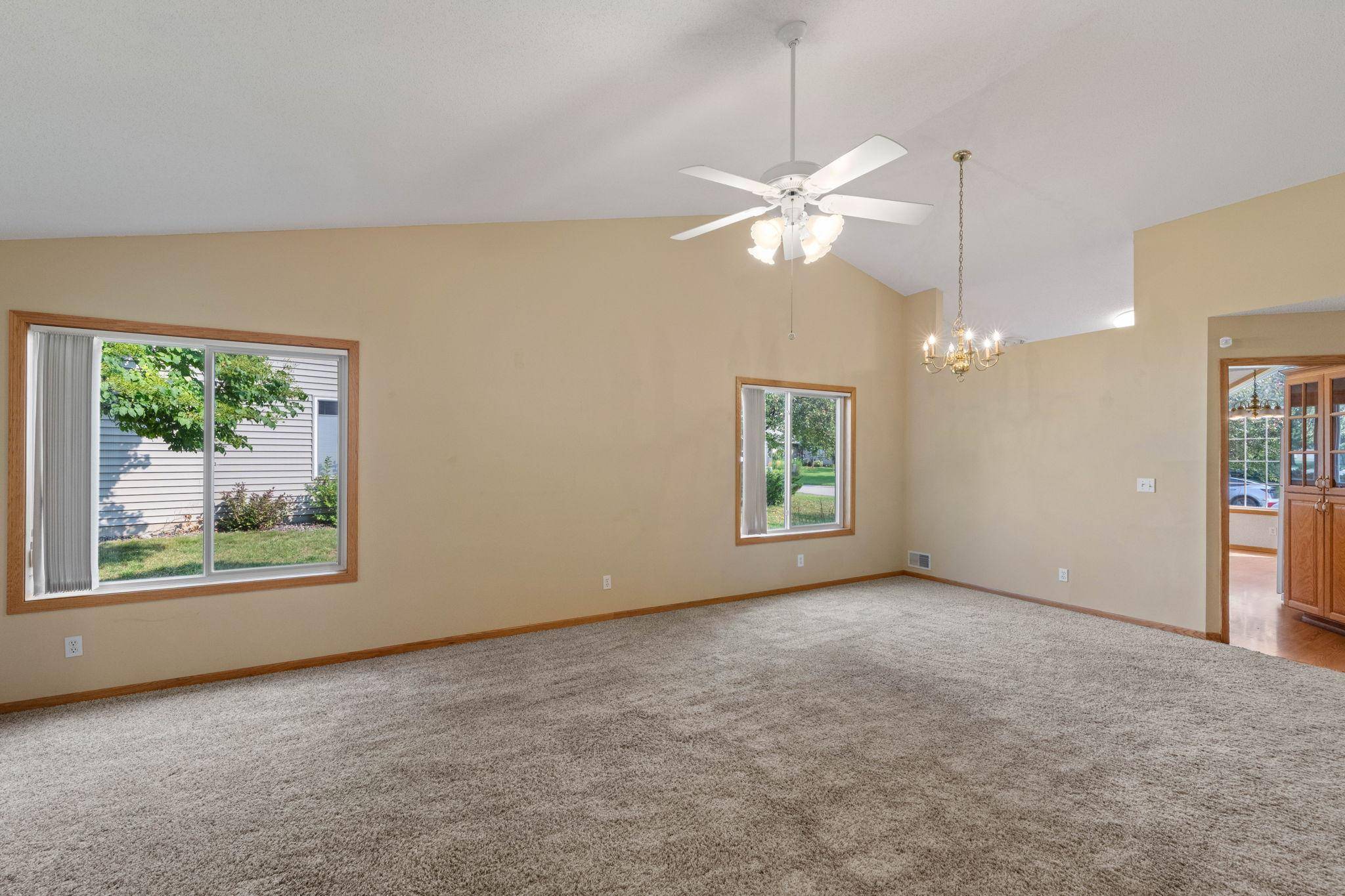 2964 Aldrich TRL, Woodbury, MN 55125