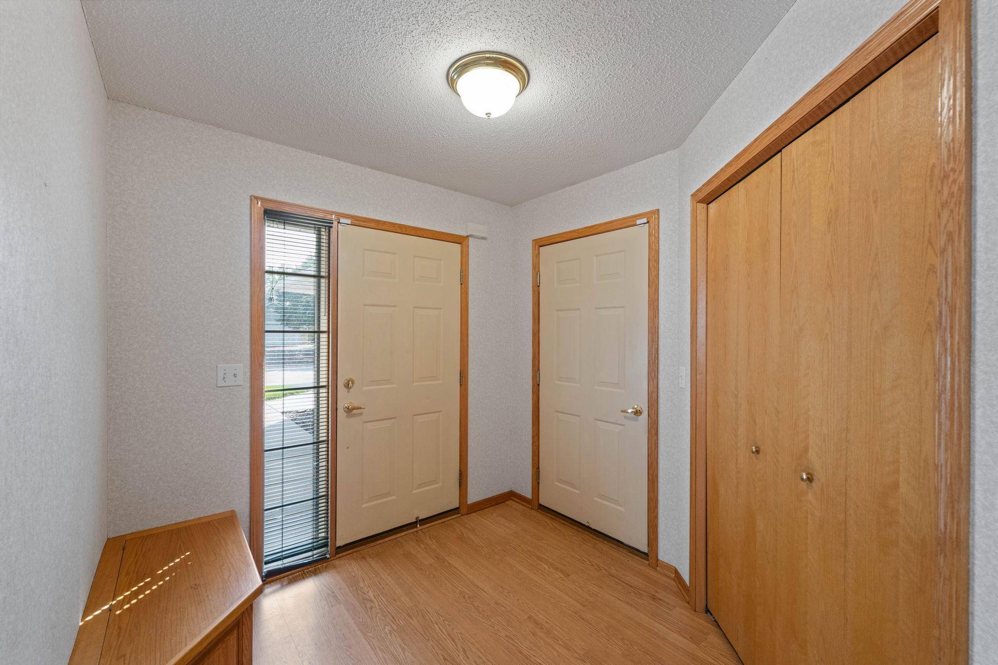 2964 Aldrich TRL, Woodbury, MN 55125