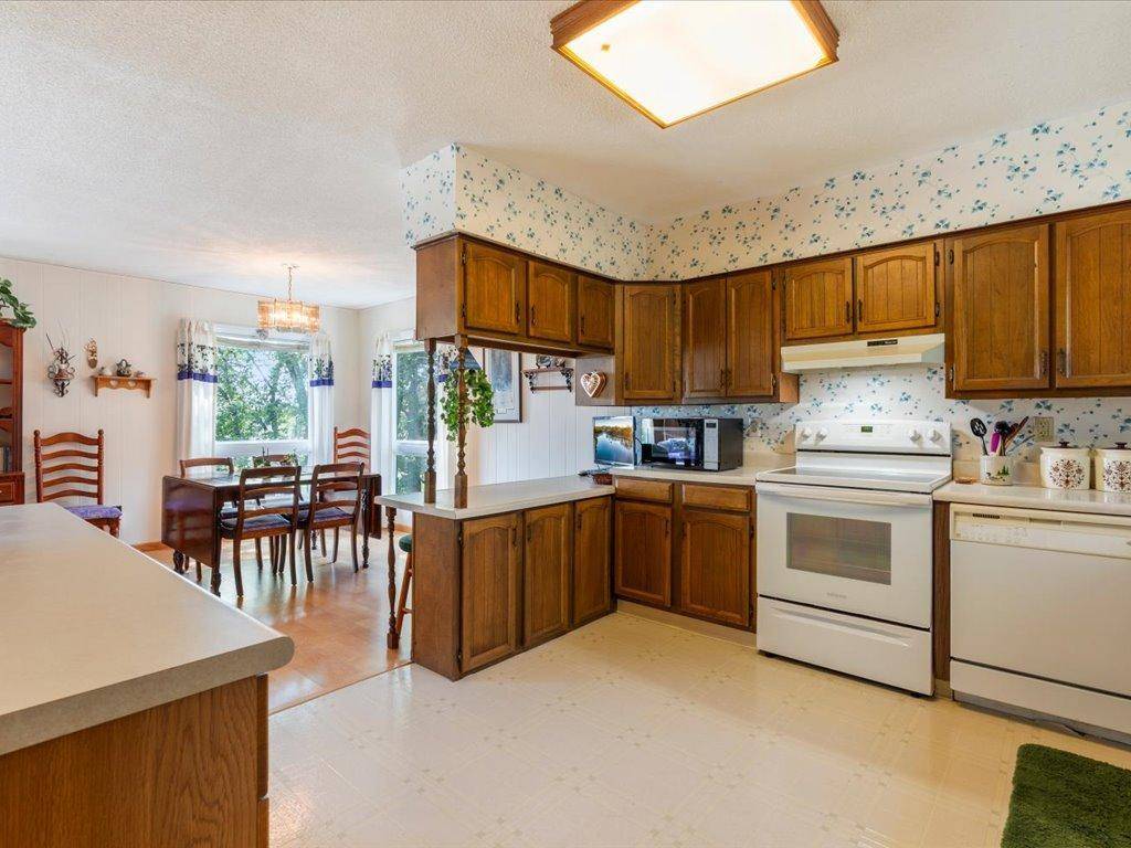 12776 Knollwood DR, Baxter, MN 56425