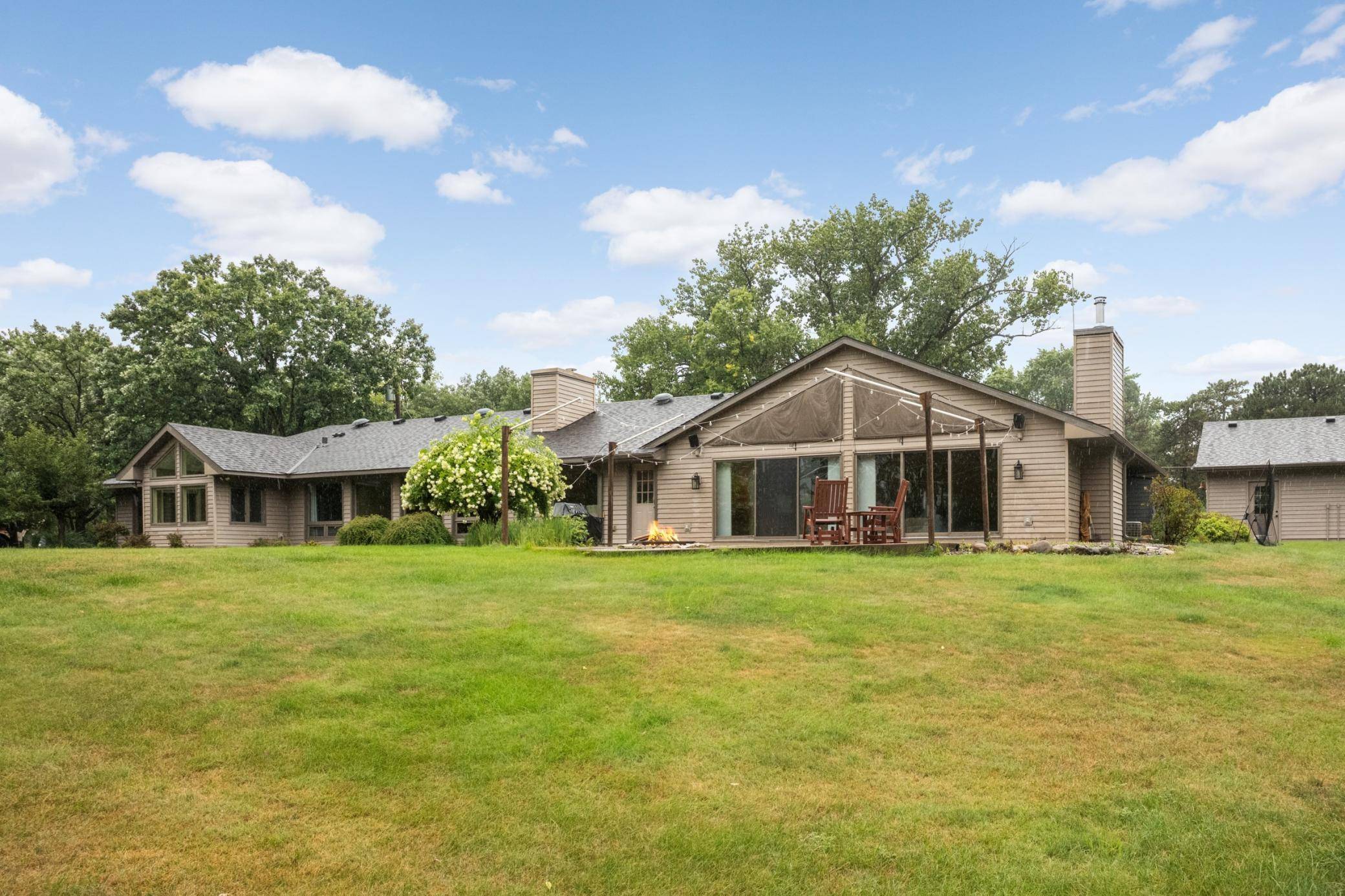 19 Point RD, Bayport, MN 55003
