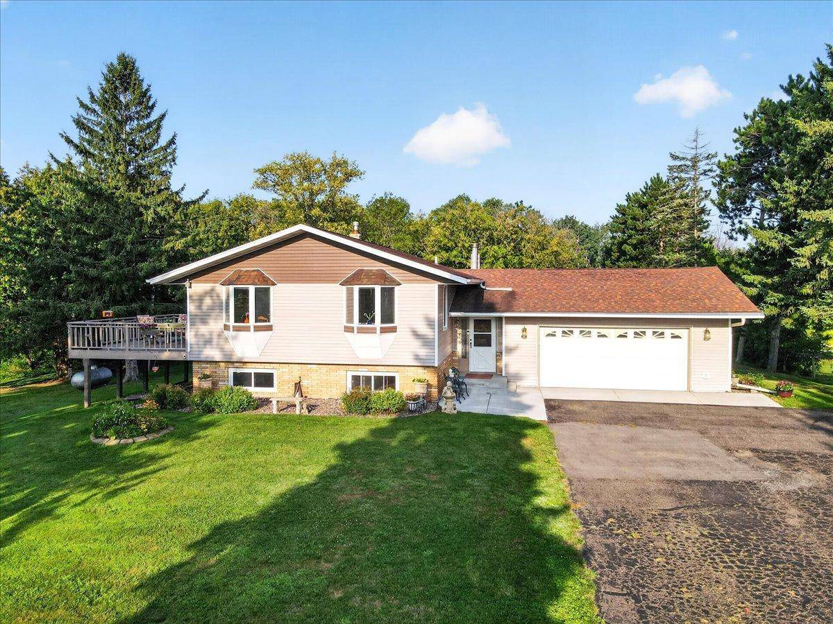 20700 Ingersoll AVE N, Forest Lake, MN 55025