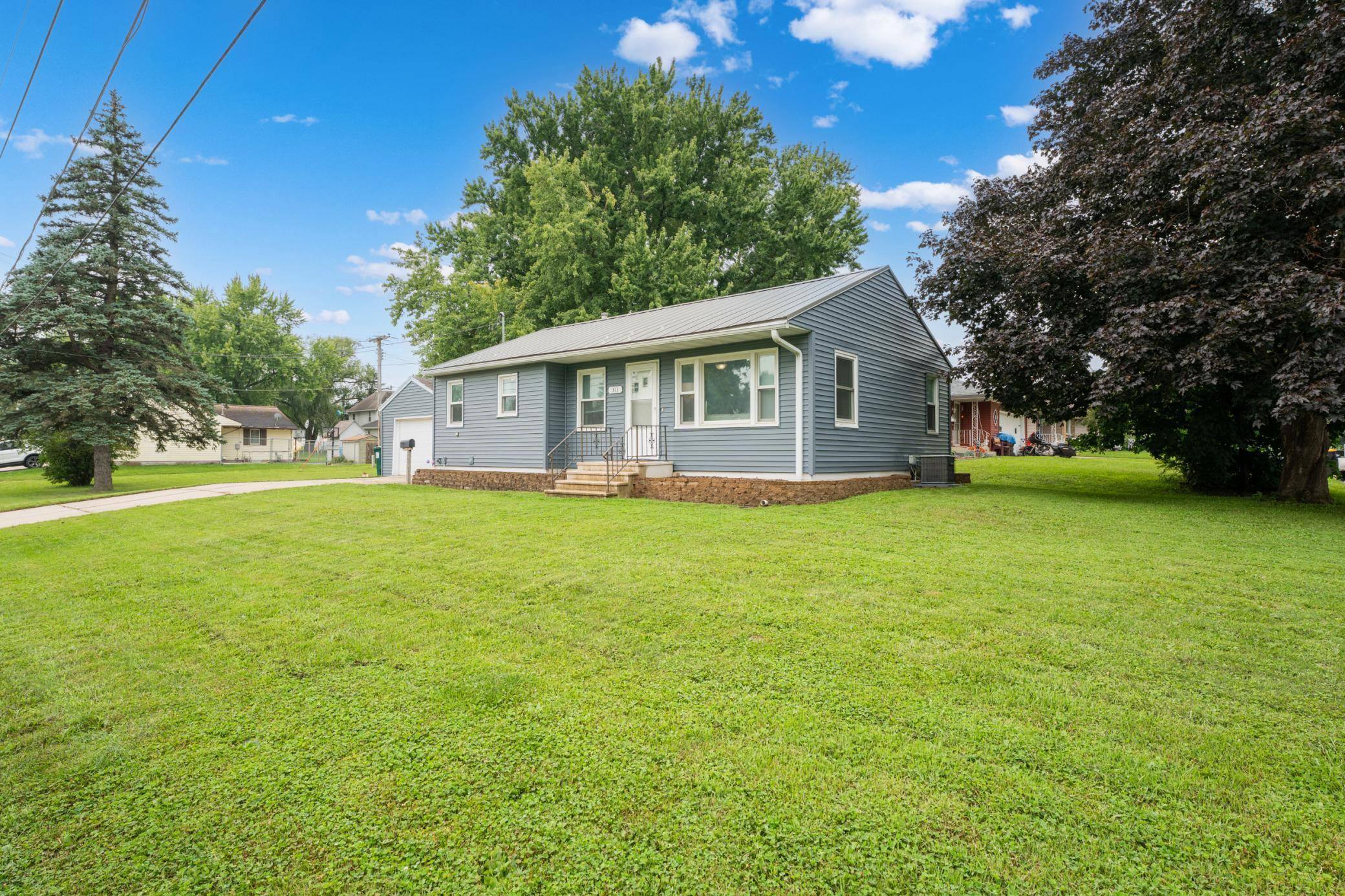 311 4th AVE SE, Stewartville, MN 55976