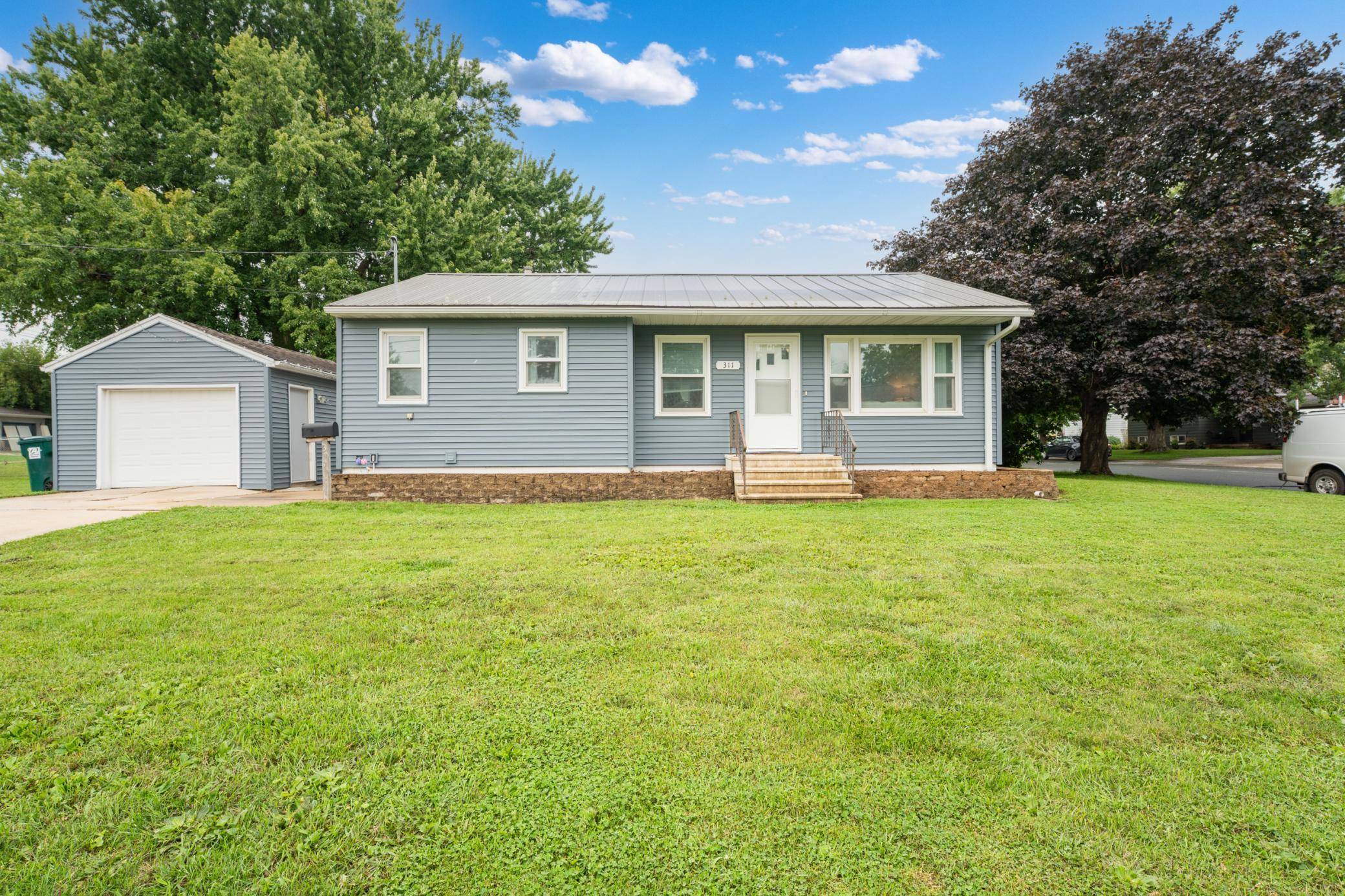 311 4th AVE SE, Stewartville, MN 55976