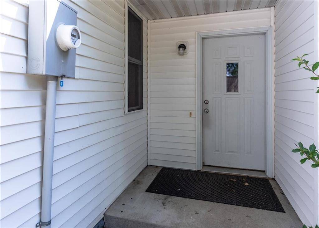 408 18th AVE E, Menomonie, WI 54751