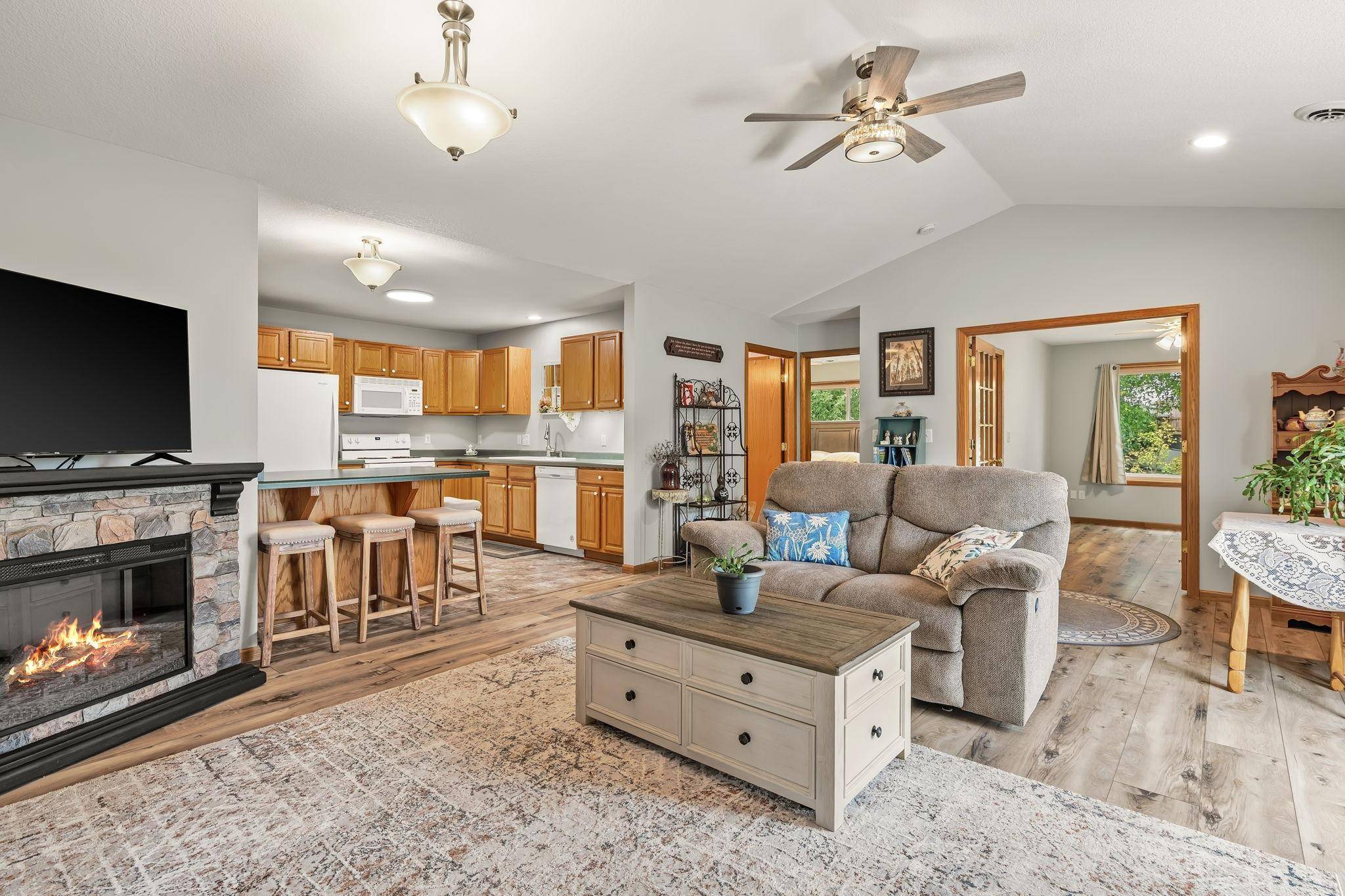 1820 Wooden Shoe CT, Baldwin, WI 54002