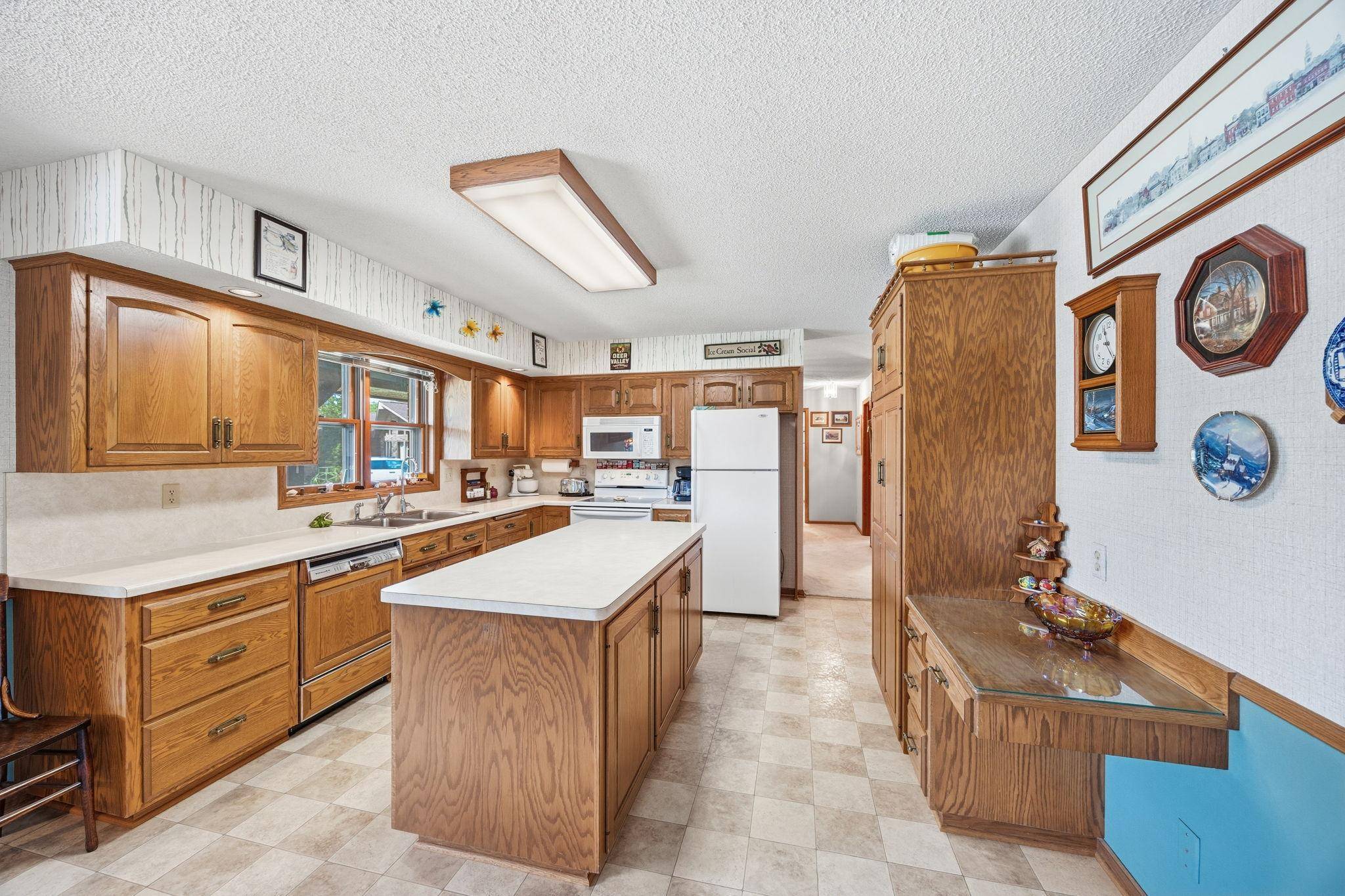 310 Lincoln ST, Norwood Young America, MN 55397