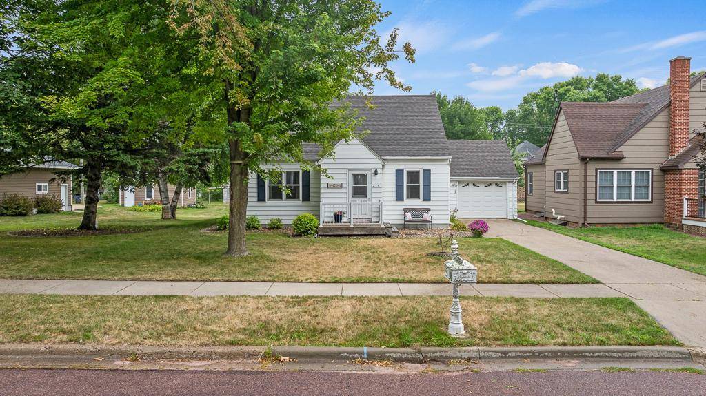214 N Rebecca ST, Ivanhoe, MN 56142