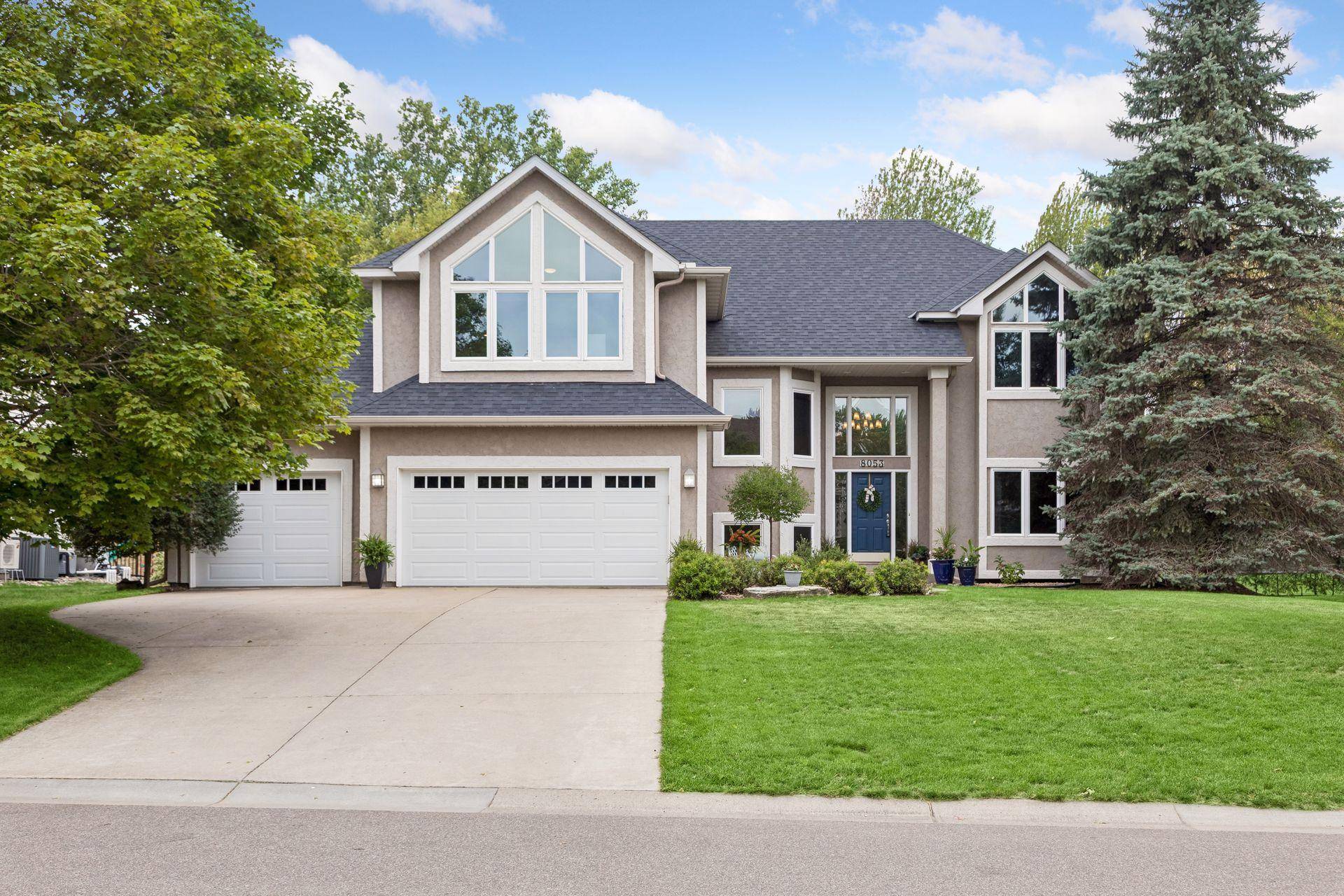 8053 Enclave Bay, Woodbury, MN 55125