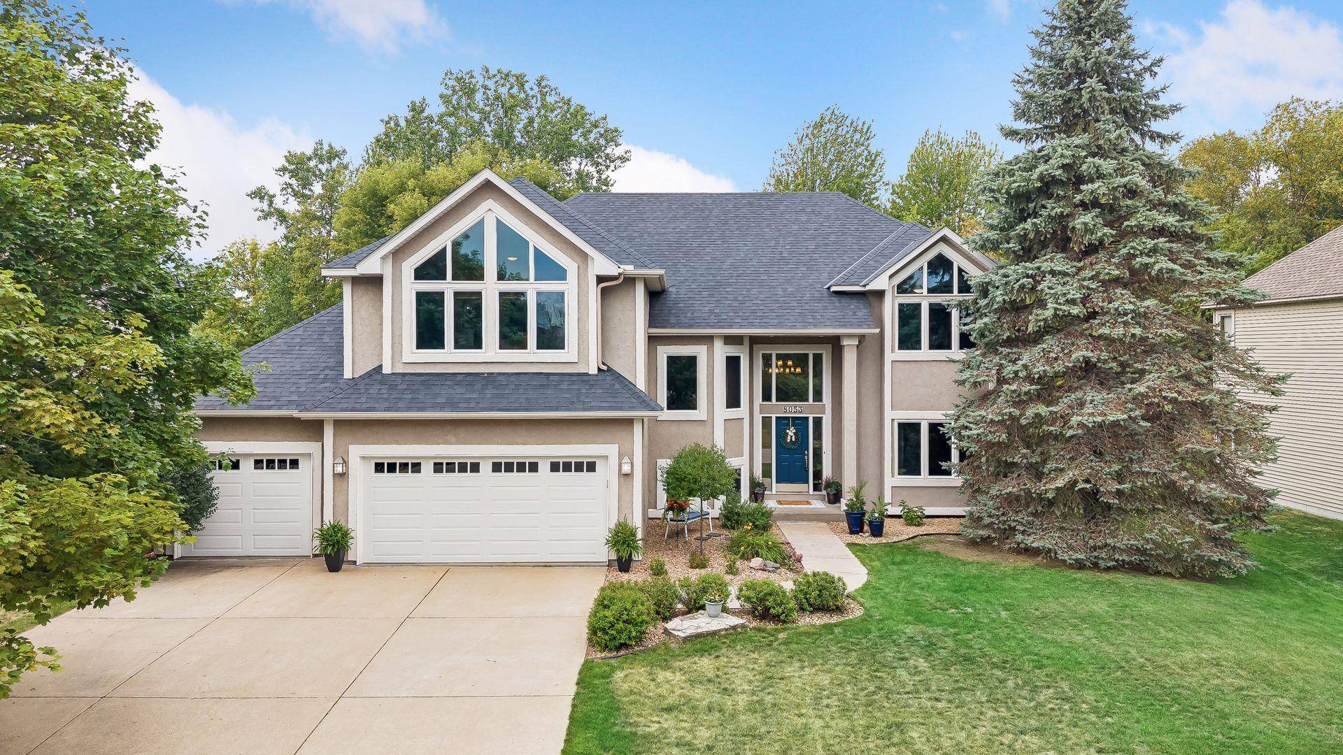 8053 Enclave Bay, Woodbury, MN 55125